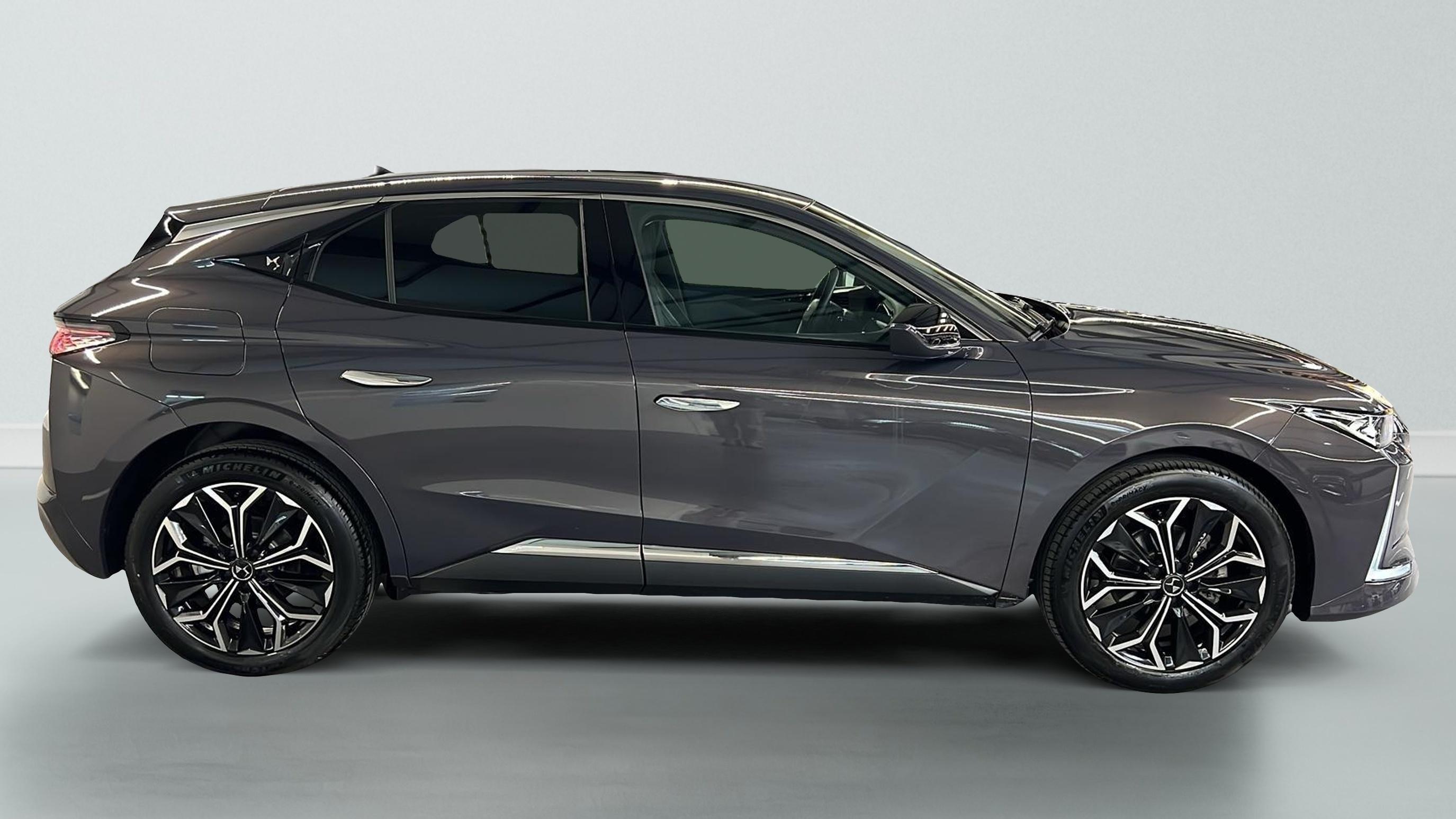 ds DS4 BlueHDi 130 EAT8 Etoile - Alcantara