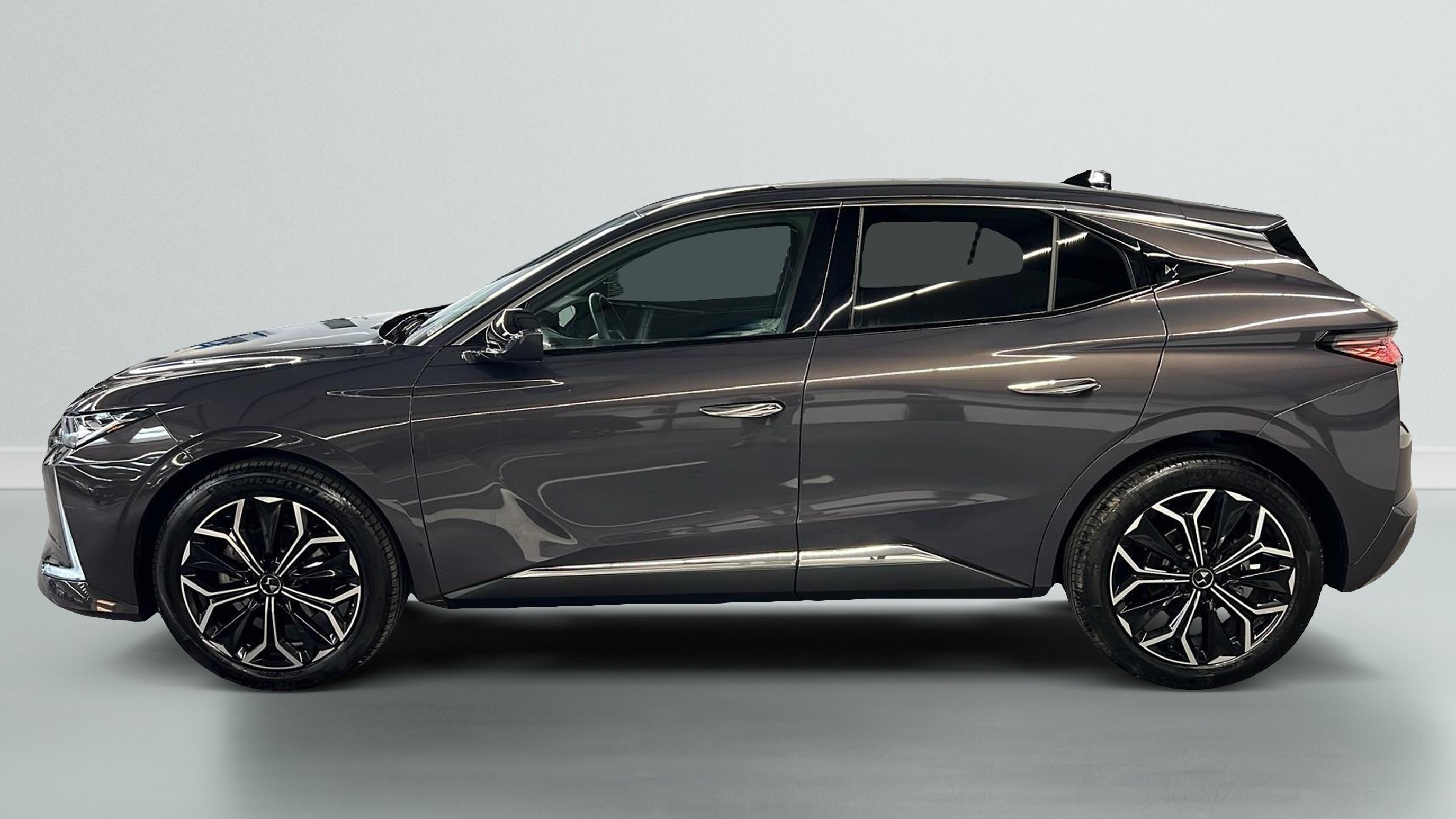 ds DS4 BlueHDi 130 EAT8 Etoile - Alcantara