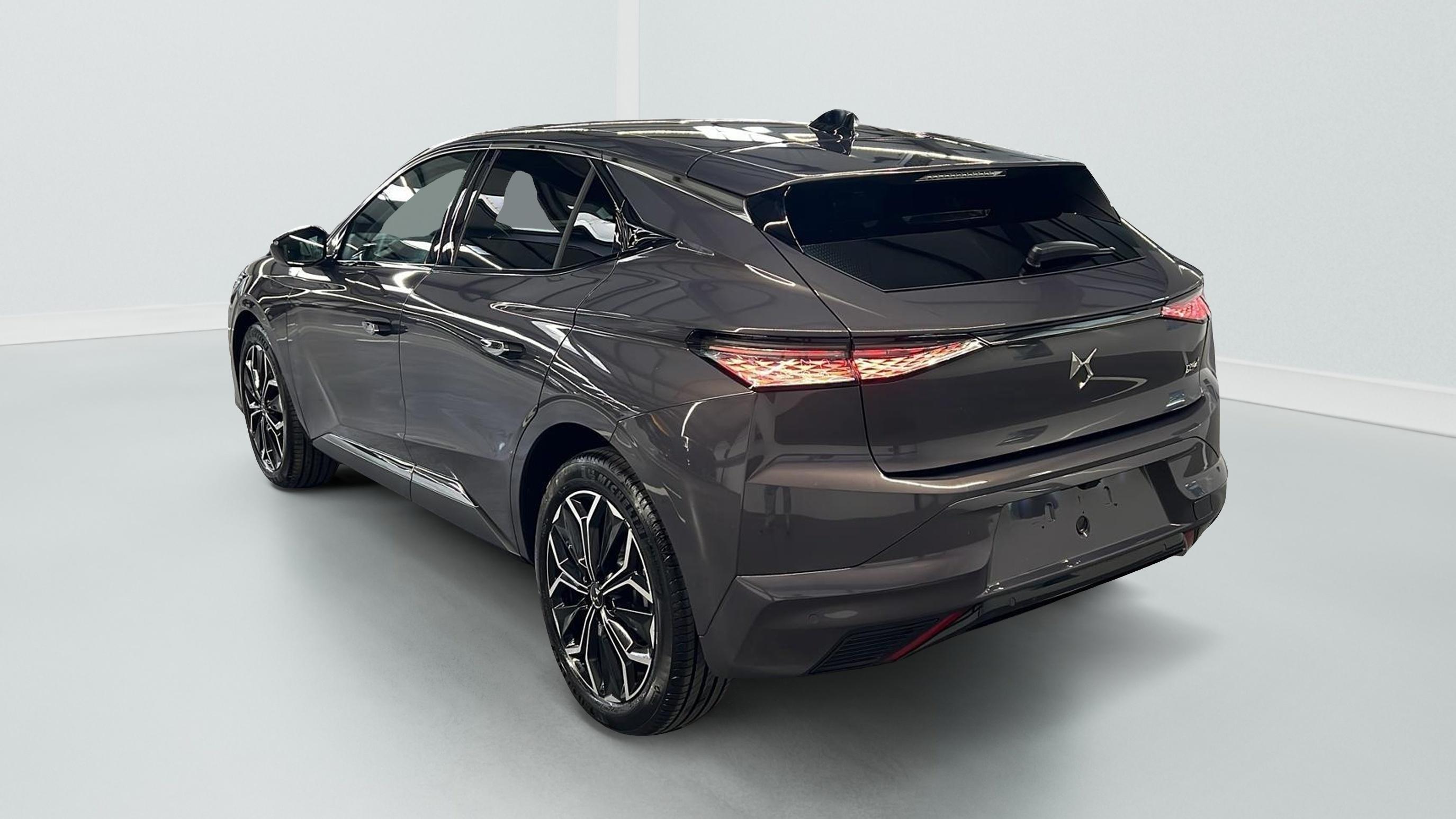 ds DS4 BlueHDi 130 EAT8 Etoile - Alcantara