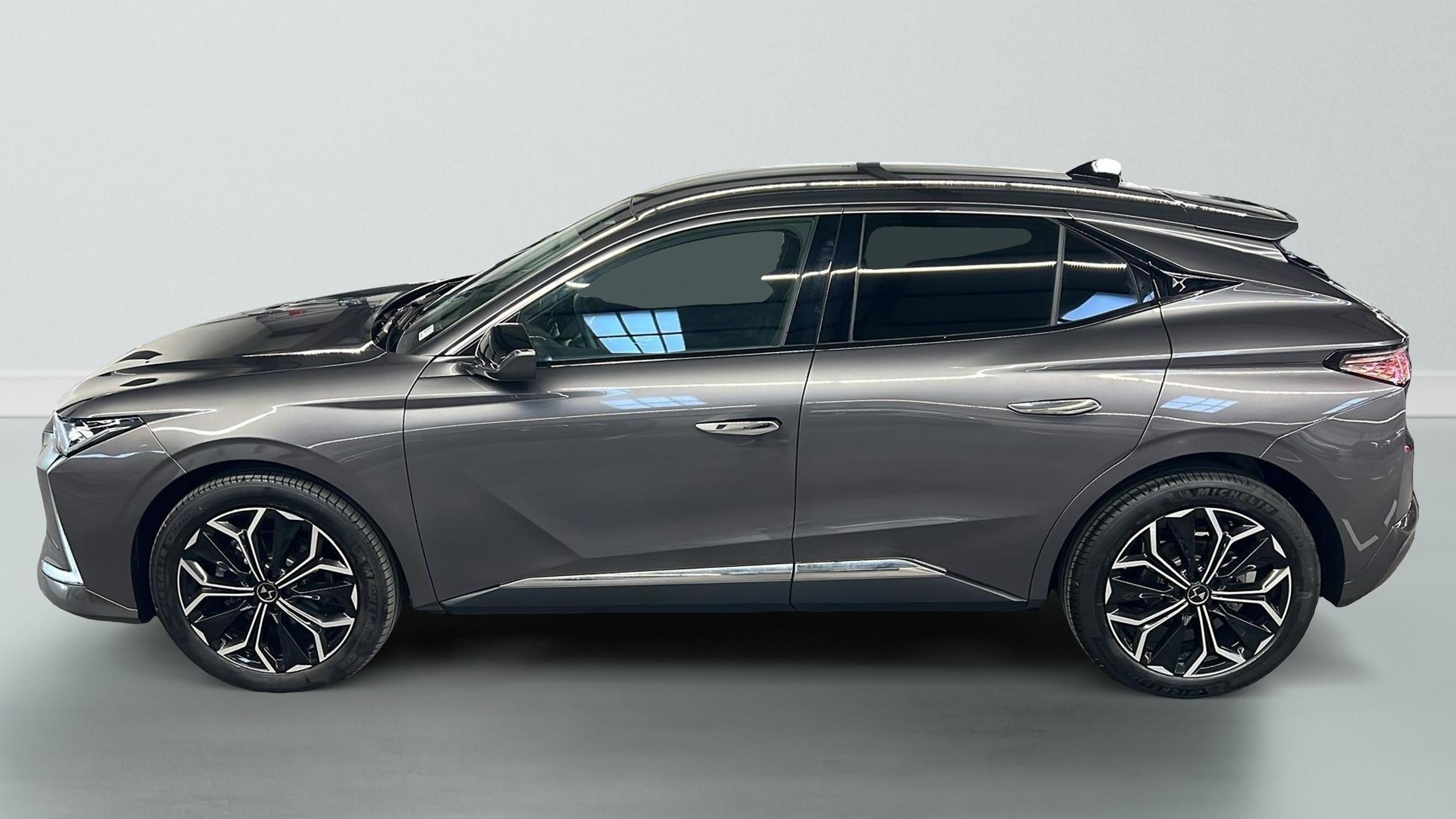 ds DS4 BlueHDi 130 EAT8 Etoile - Alcantara
