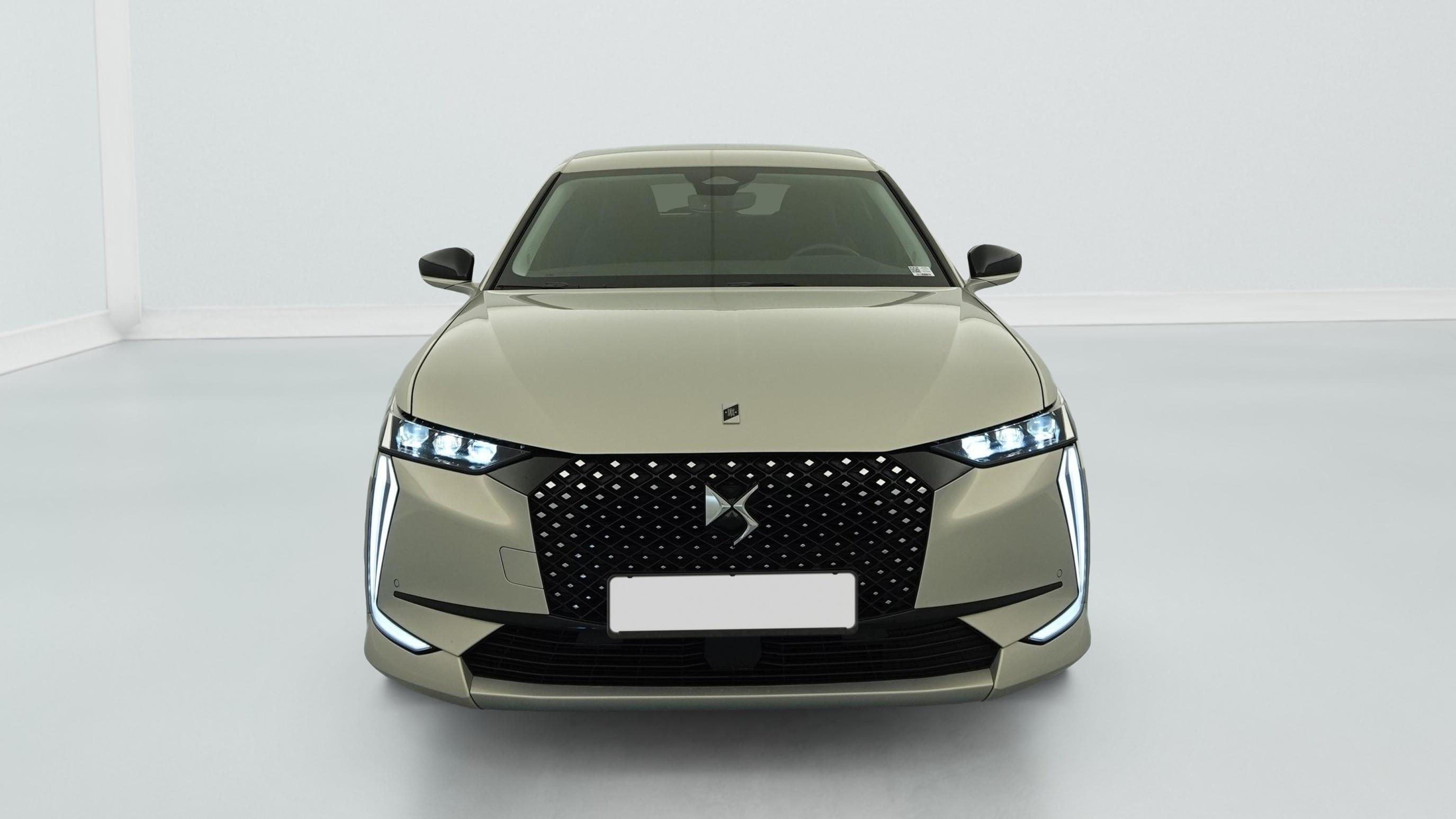 ds DS4 BlueHDi 130 EAT8 Etoile - Alcantara