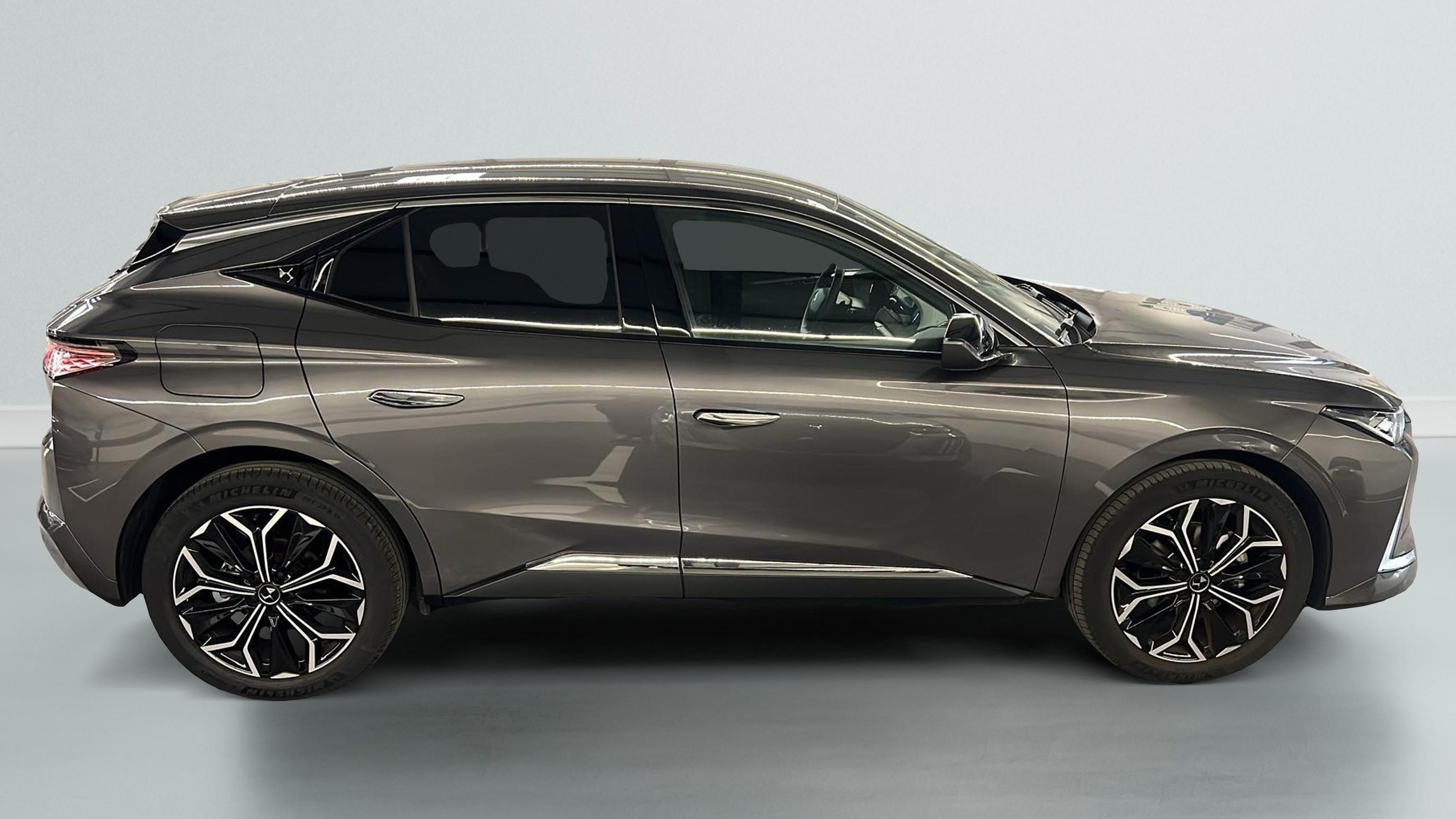ds DS4 BlueHDi 130 EAT8 Etoile - Alcantara