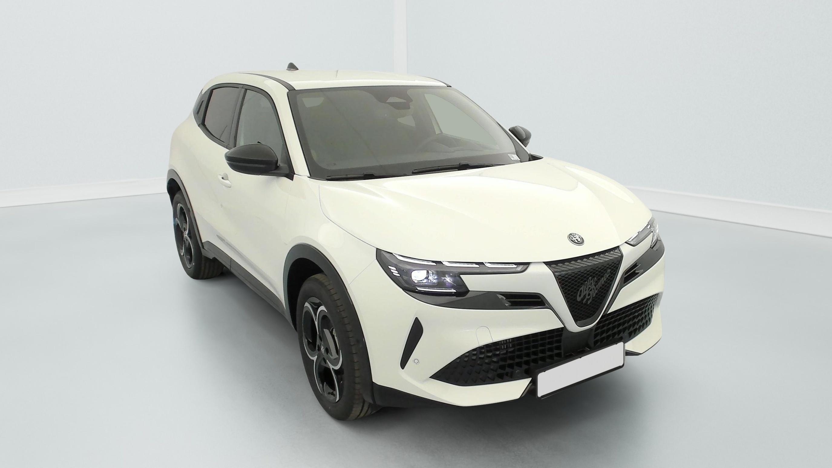 alfa romeo Junior 1.2 Ibrida 145 ch e-DCT6 Ti