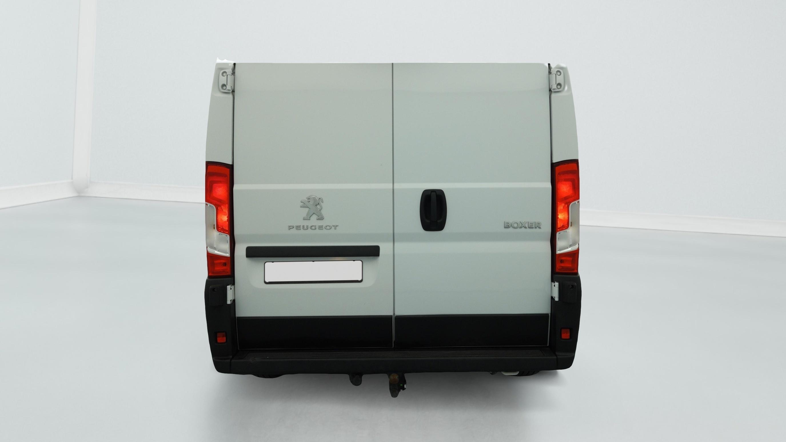 Peugeot BOXER FOURGON CABINE APPRONFONDIE 3.3 T L2H1 BLUEHDI 140 S&S BVM6