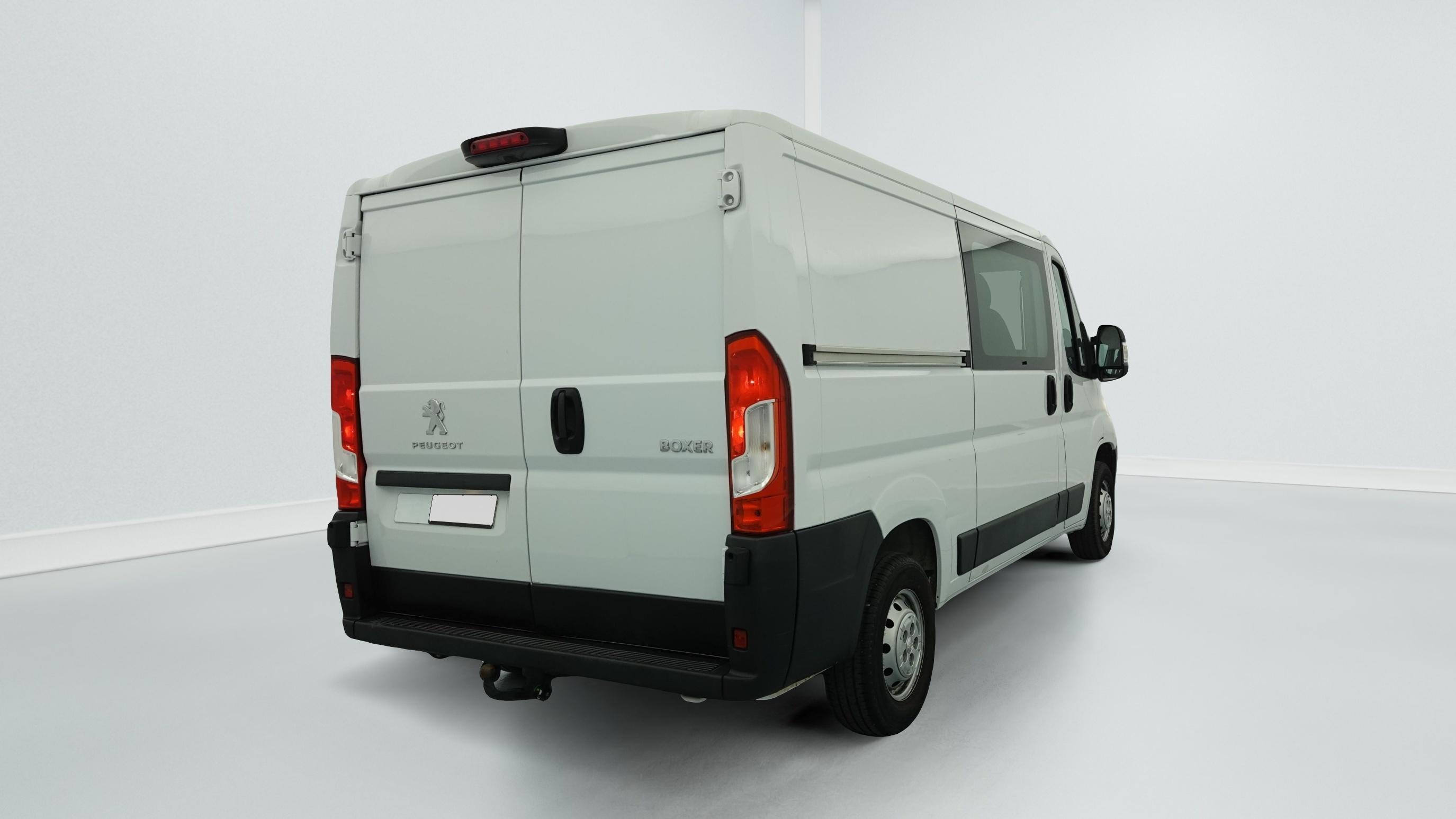 Peugeot BOXER FOURGON CABINE APPRONFONDIE 3.3 T L2H1 BLUEHDI 140 S&S BVM6