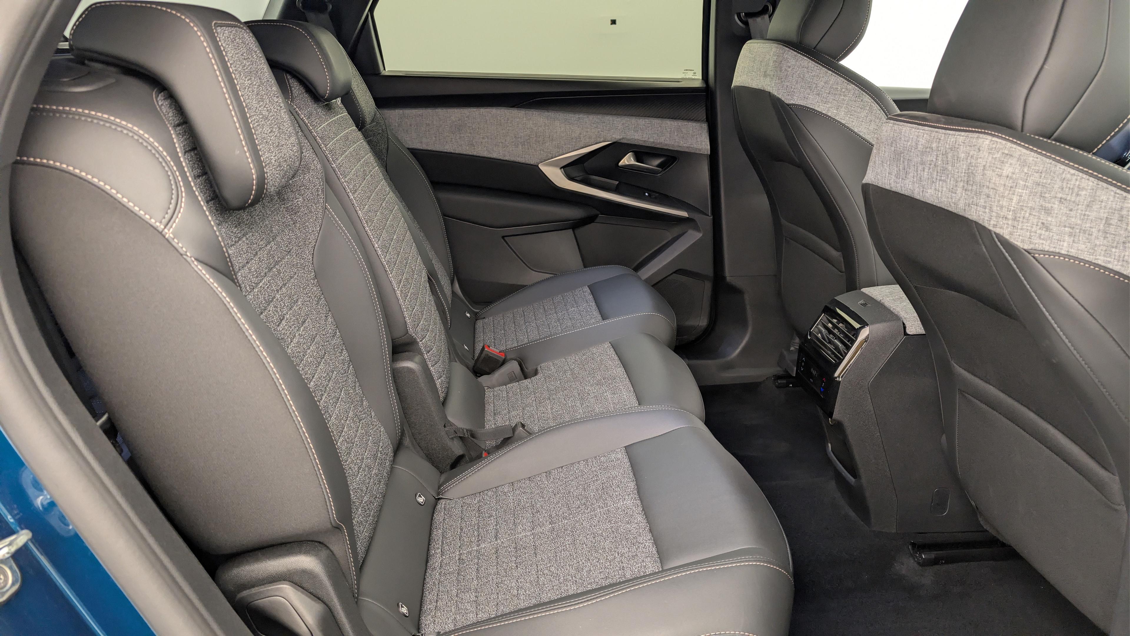 Peugeot 5008 HYBRID 145 CH E-DCS6 ALLURE