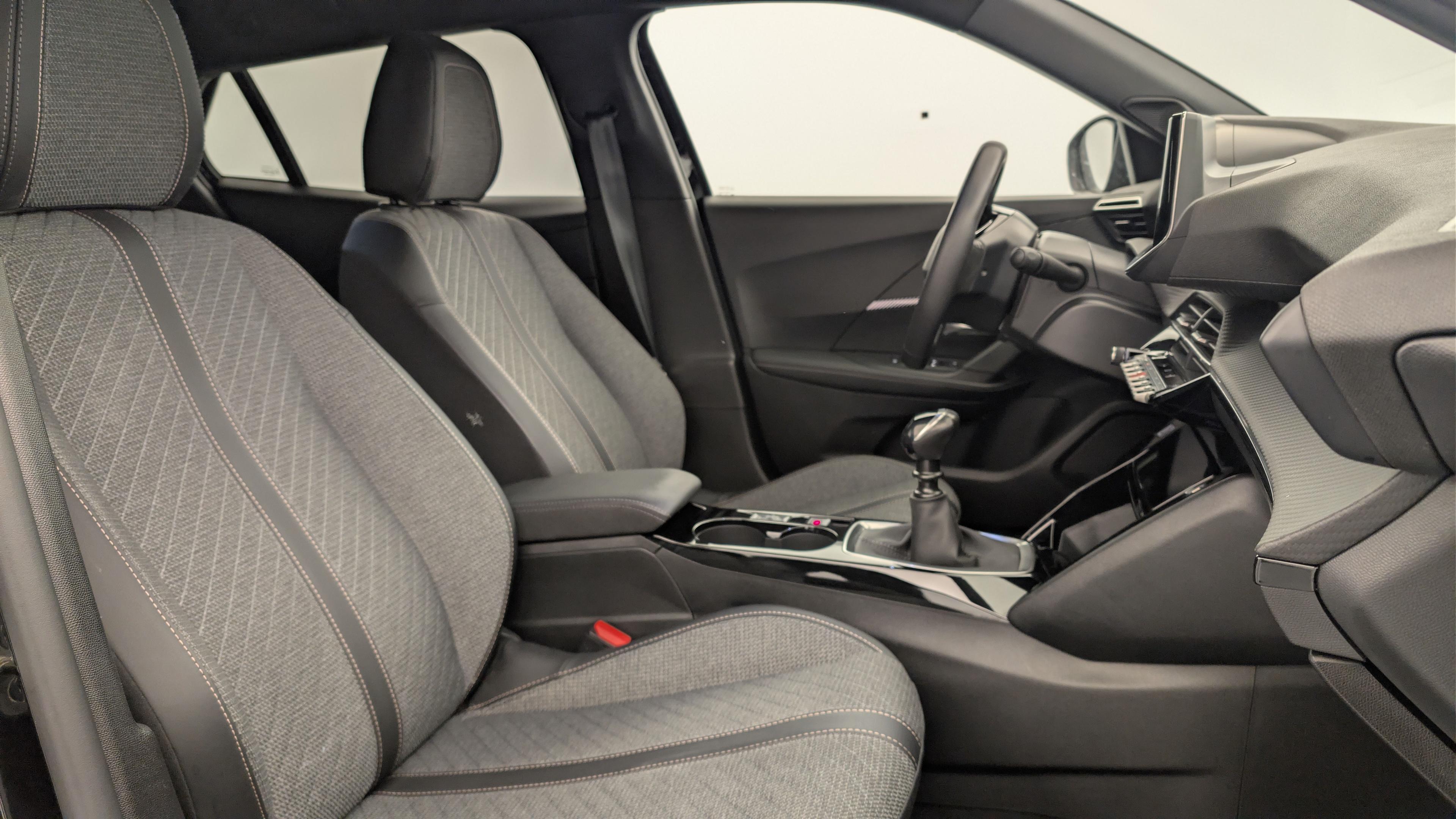 Peugeot 2008 100 S&S BVM6 Allure