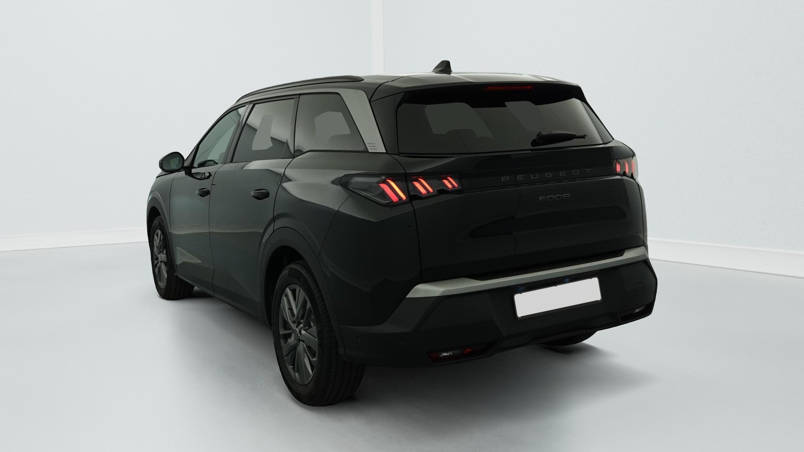 Peugeot 5008 HYBRID 145 CH E-DCS6 ALLURE