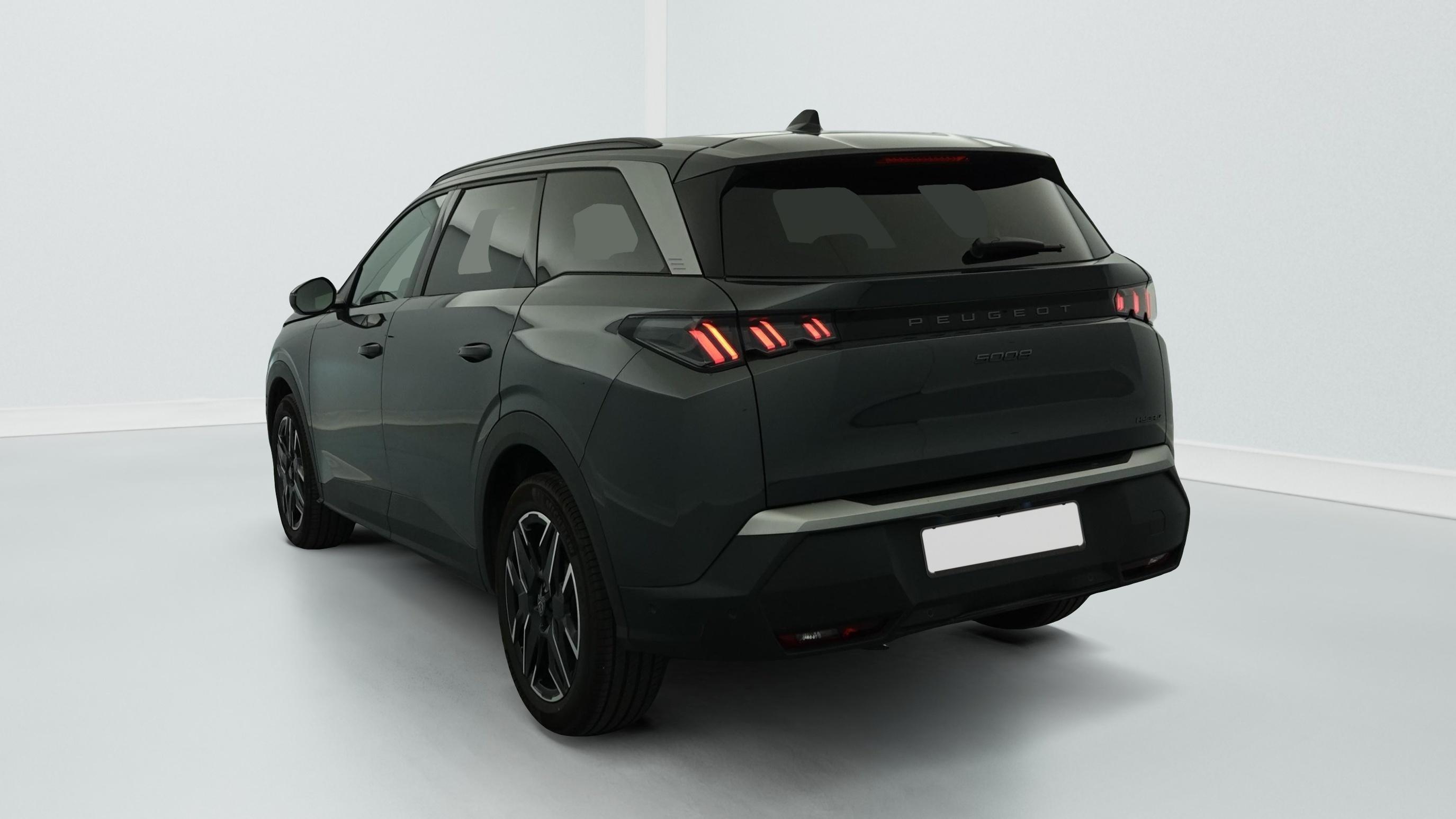Peugeot 5008 HYBRID 145 CH E-DCS6 ALLURE