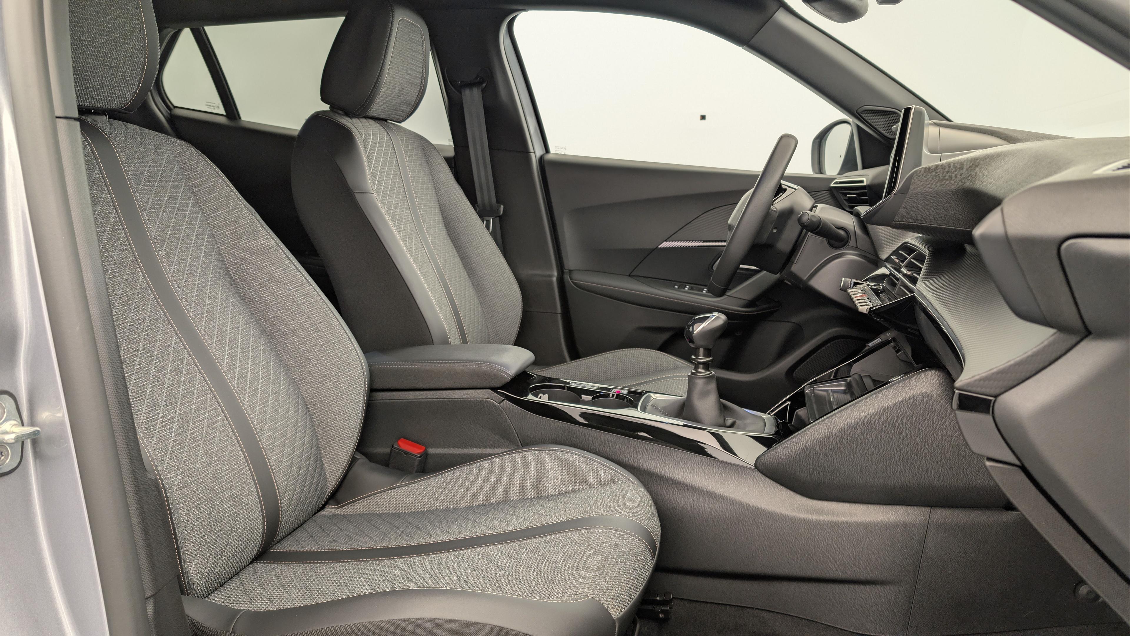 Peugeot 2008 100 S&S BVM6 Allure