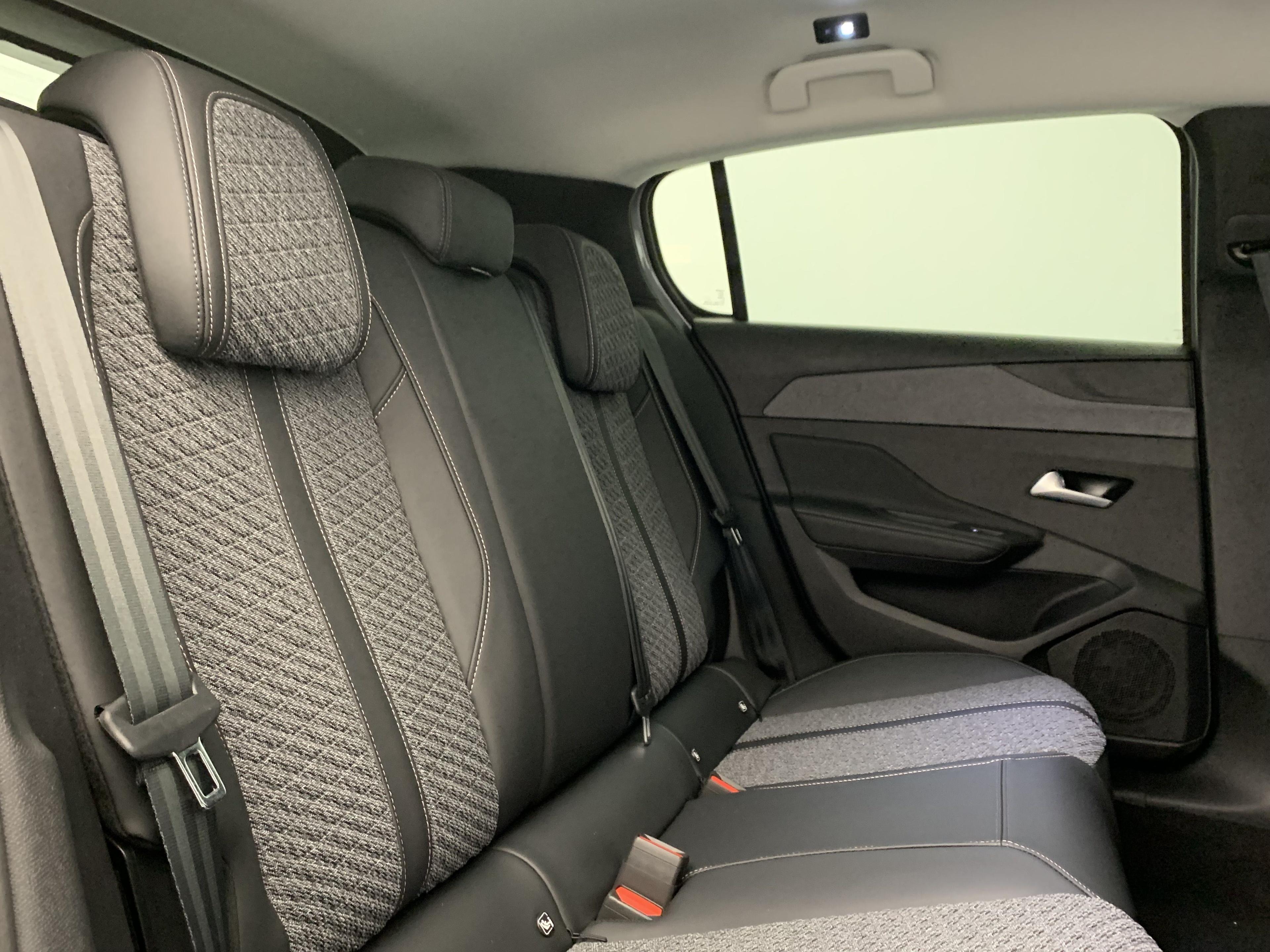 Peugeot 308 NOUVELLE BLUEHDI 130CH S&S EAT8 ALLURE