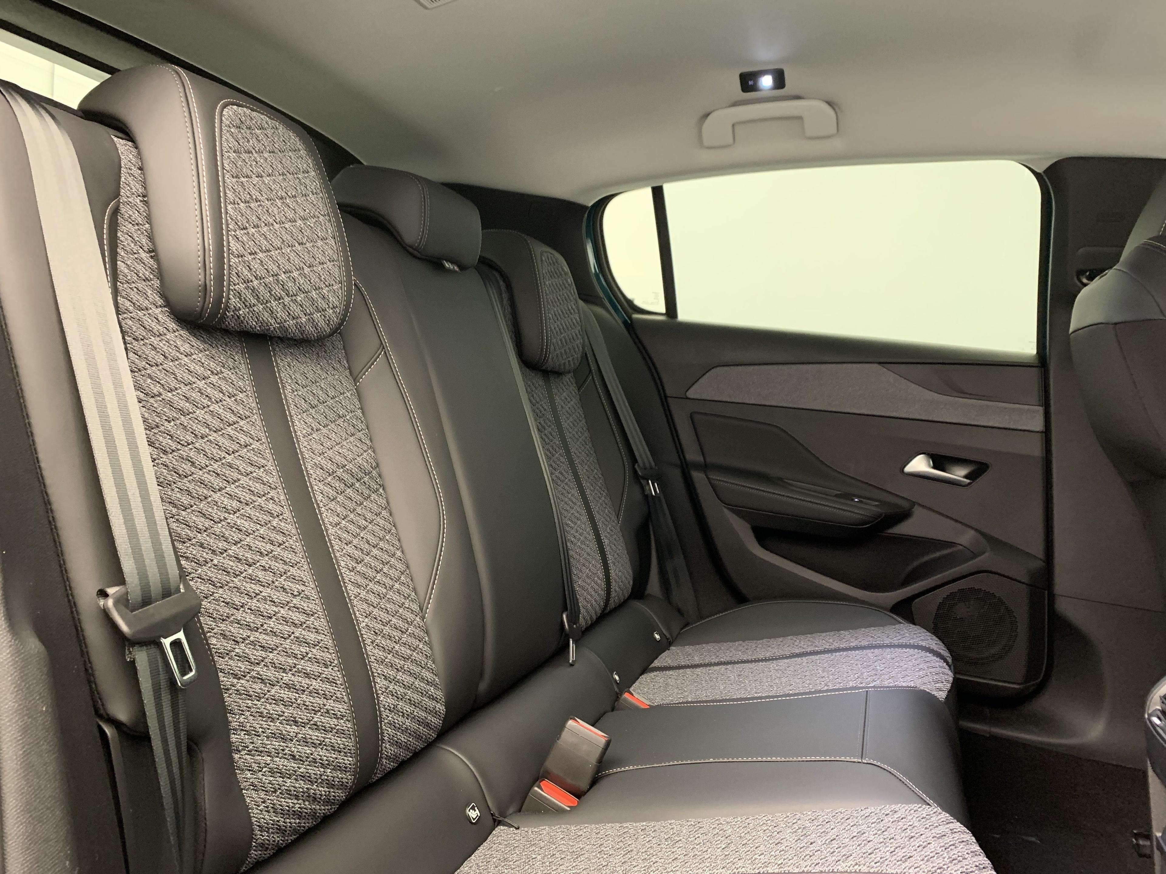 Peugeot 308 NOUVELLE BLUEHDI 130CH S&S EAT8 ALLURE