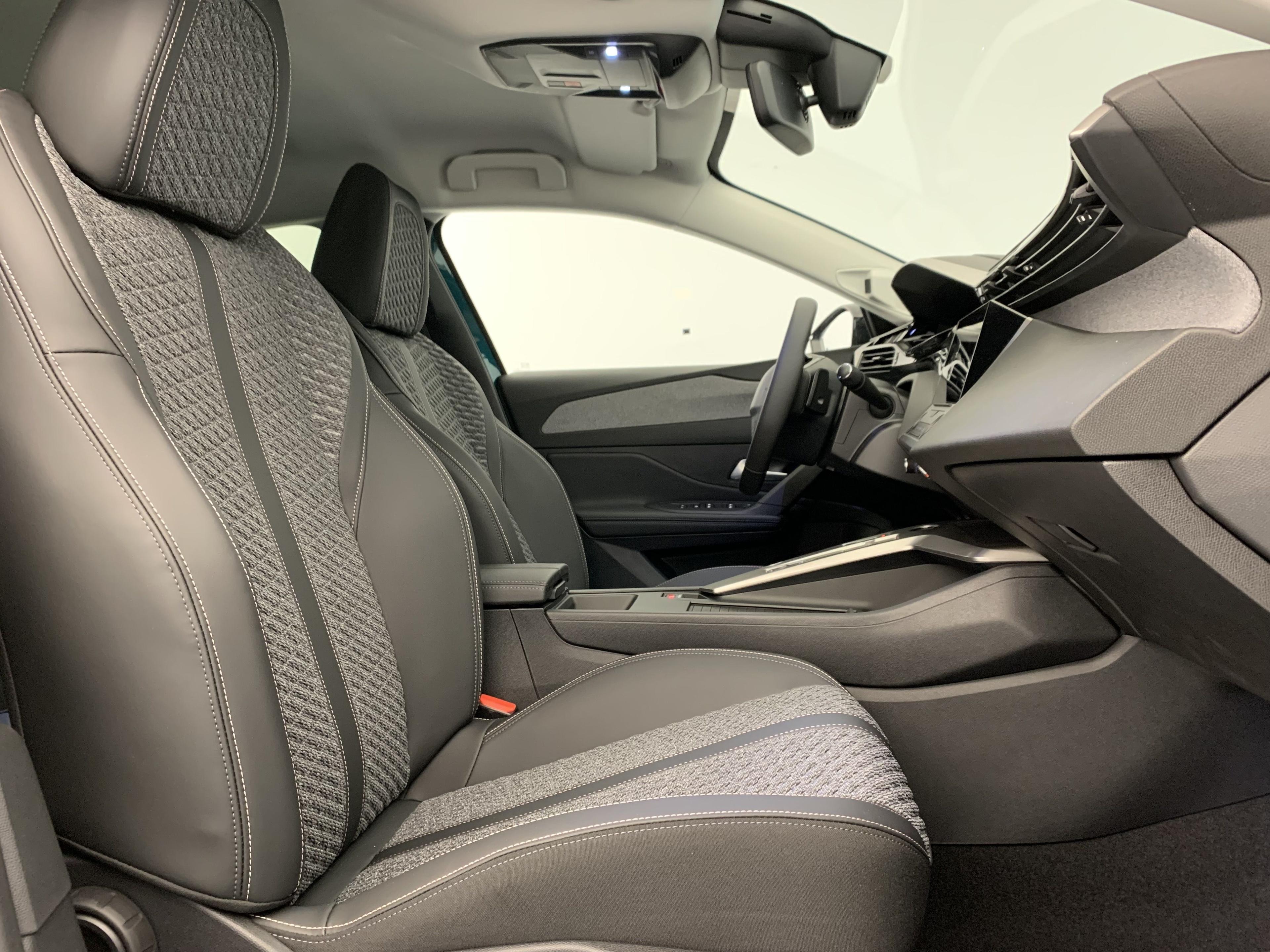 Peugeot 308 NOUVELLE BLUEHDI 130CH S&S EAT8 ALLURE