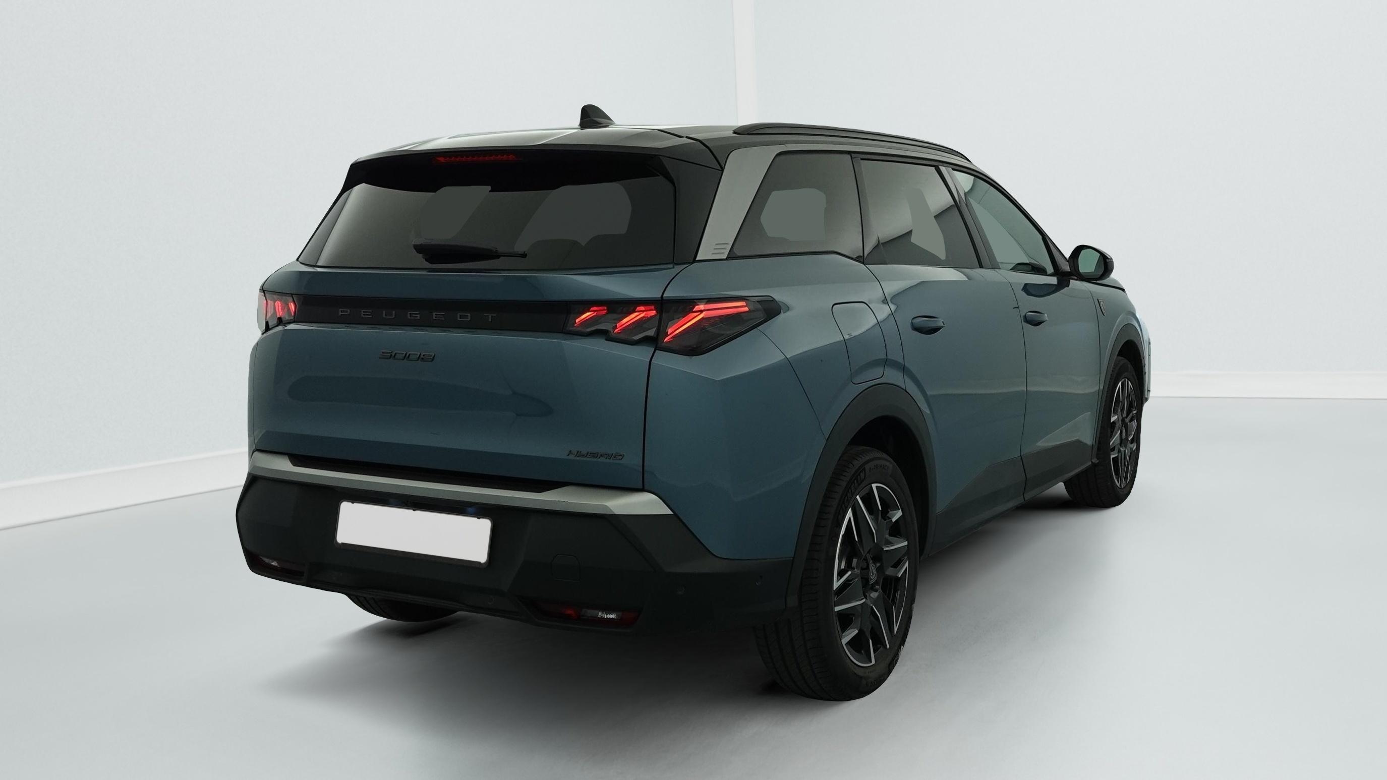 Peugeot 5008 HYBRID 145CH E-DCS6 GT
