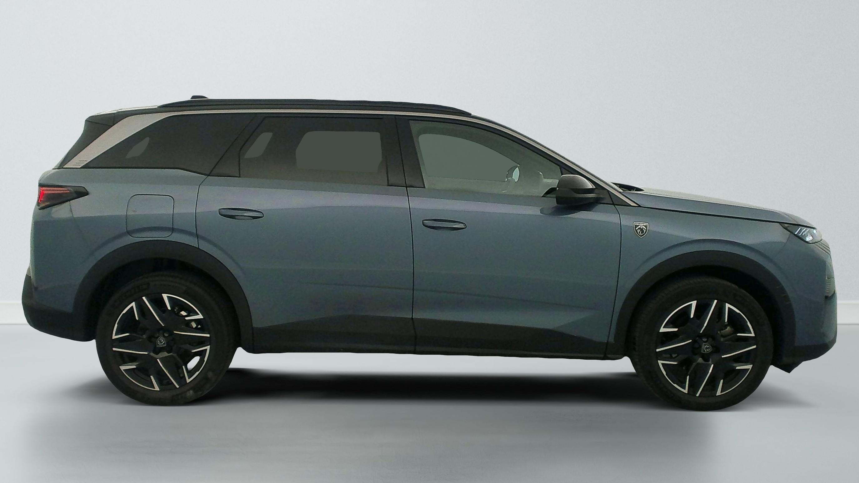 Peugeot 5008 HYBRID 145CH E-DCS6 GT