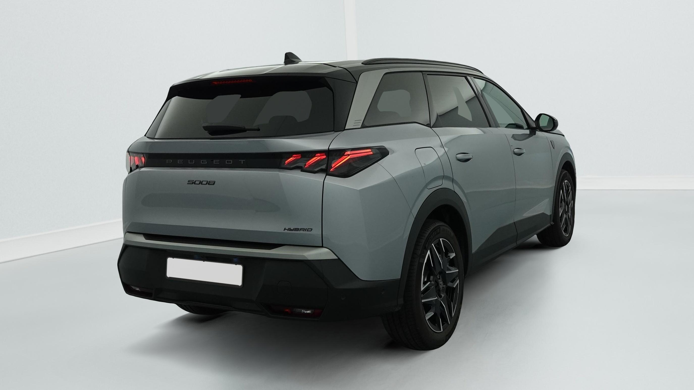 Peugeot 5008 HYBRID 145CH E-DCS6 GT