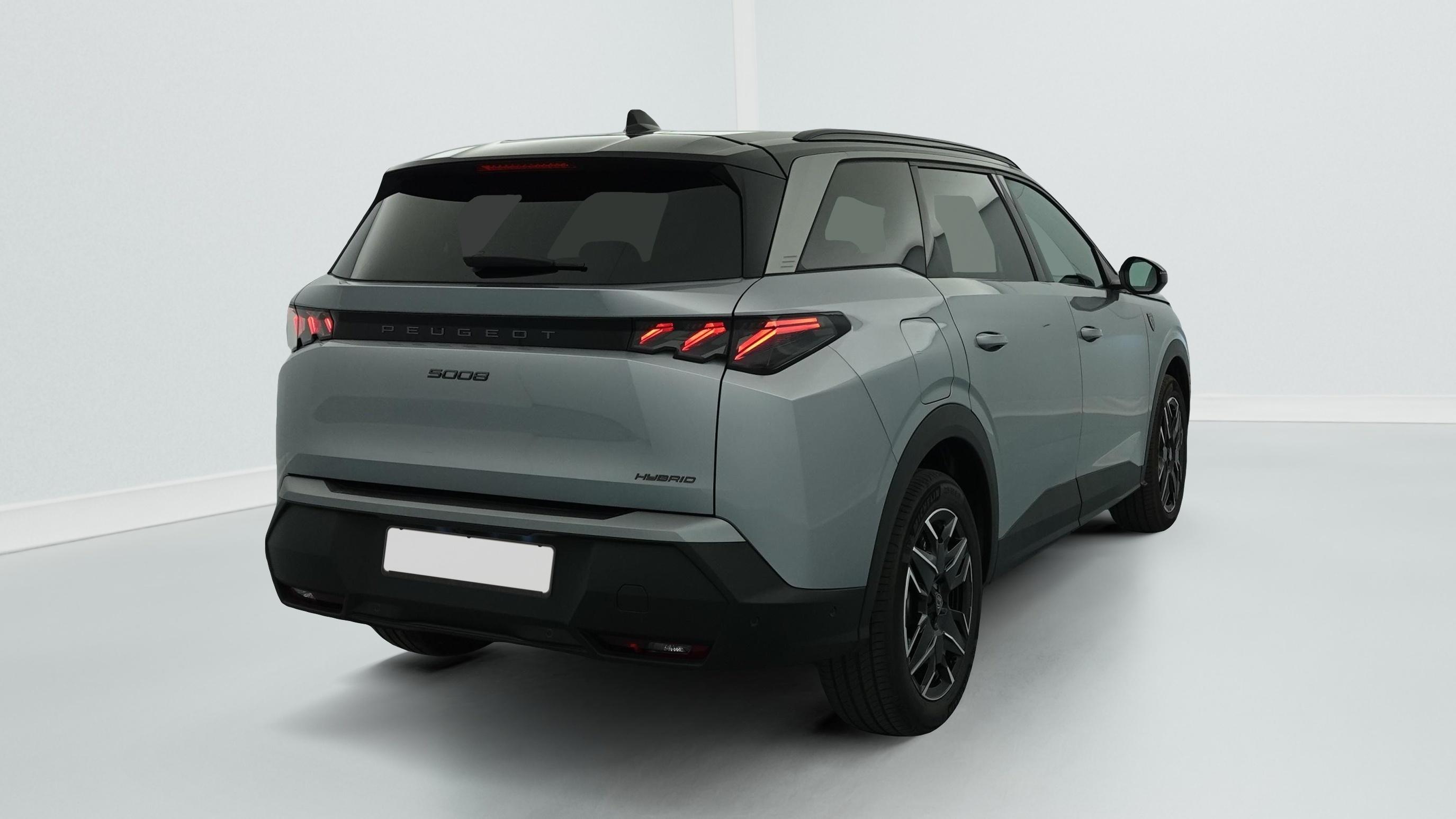 Peugeot 5008 HYBRID 145CH E-DCS6 GT