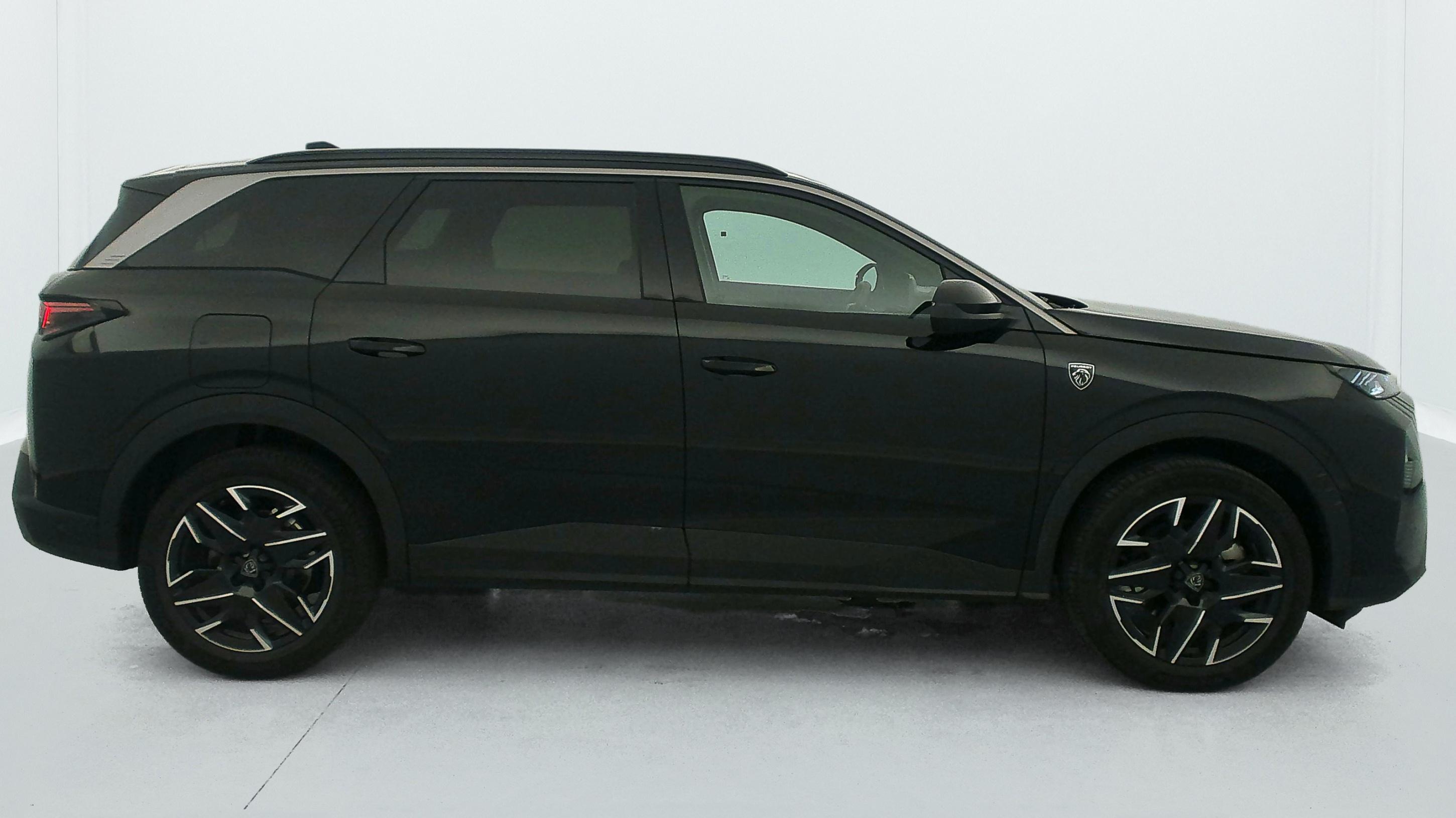 Peugeot 5008 HYBRID 145CH E-DCS6 GT