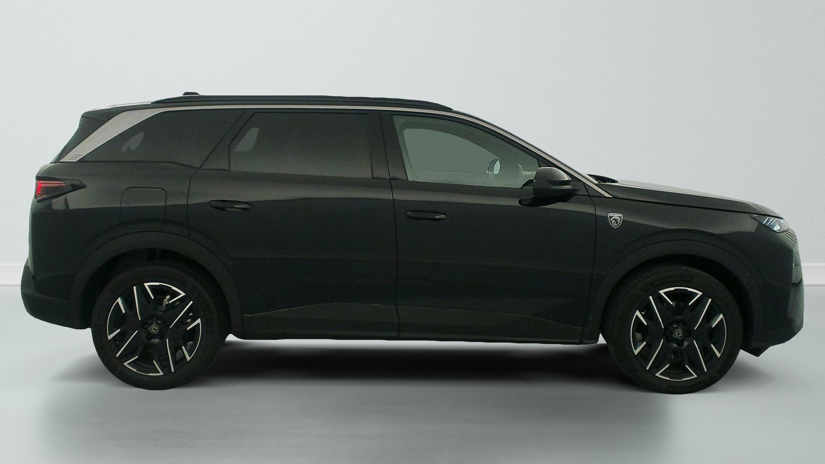 Peugeot 5008 HYBRID 145CH E-DCS6 GT