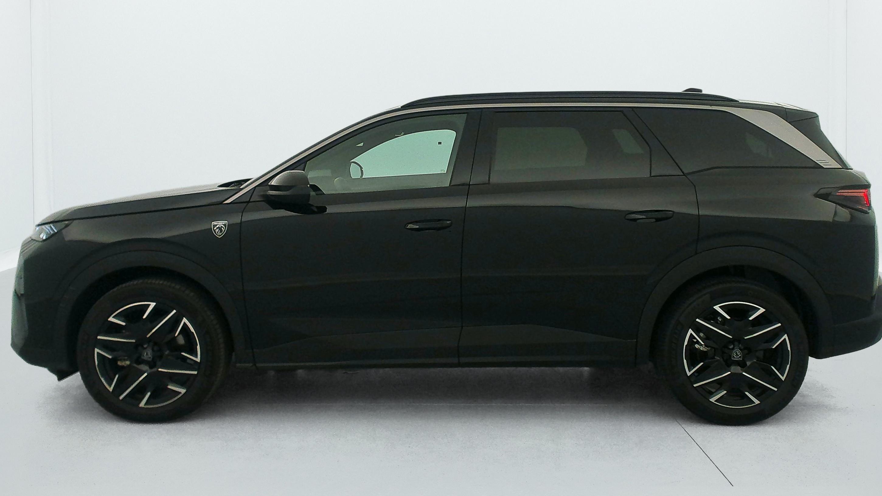 Peugeot 5008 HYBRID 145CH E-DCS6 GT