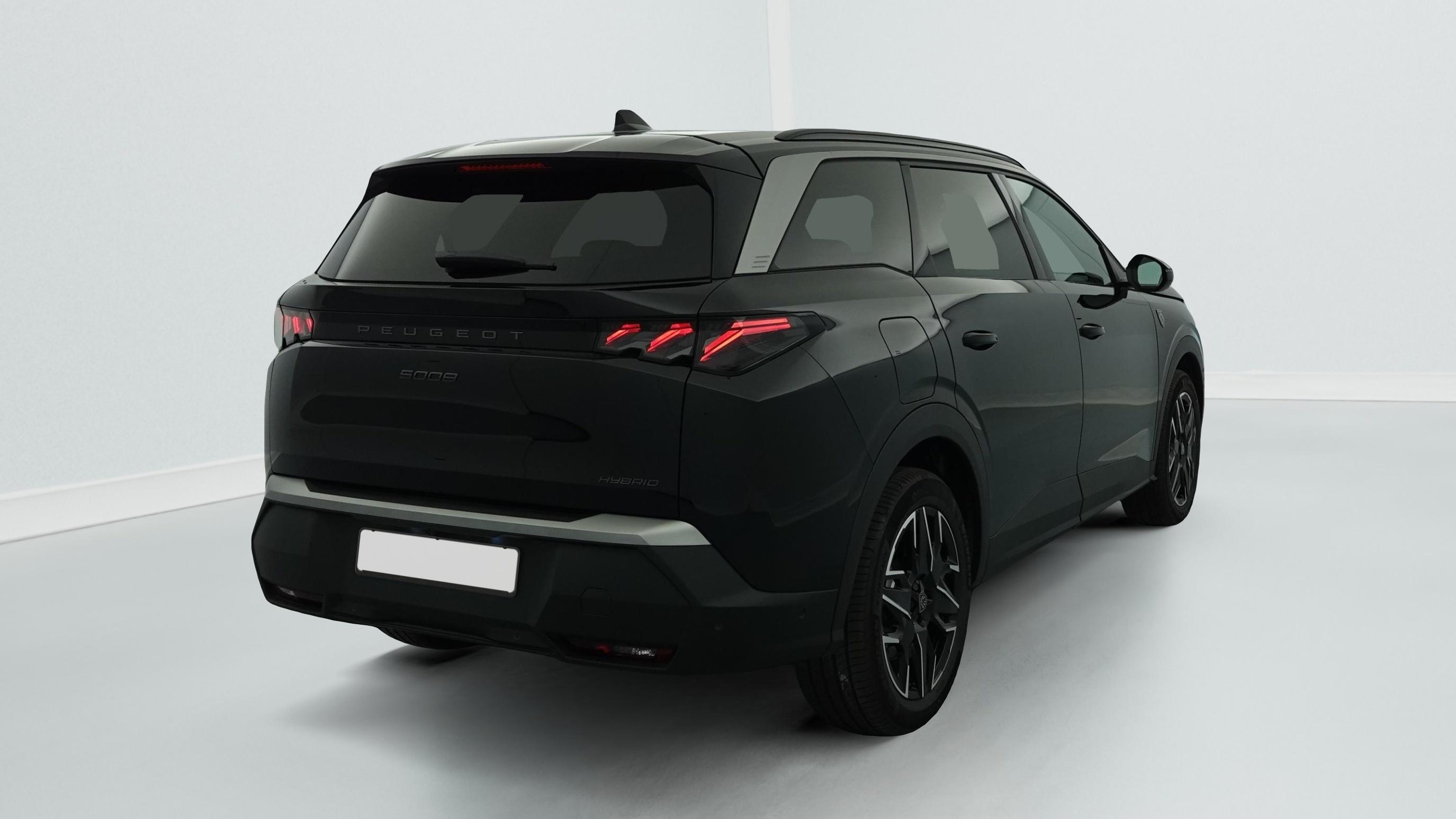 Peugeot 5008 HYBRID 145CH E-DCS6 GT