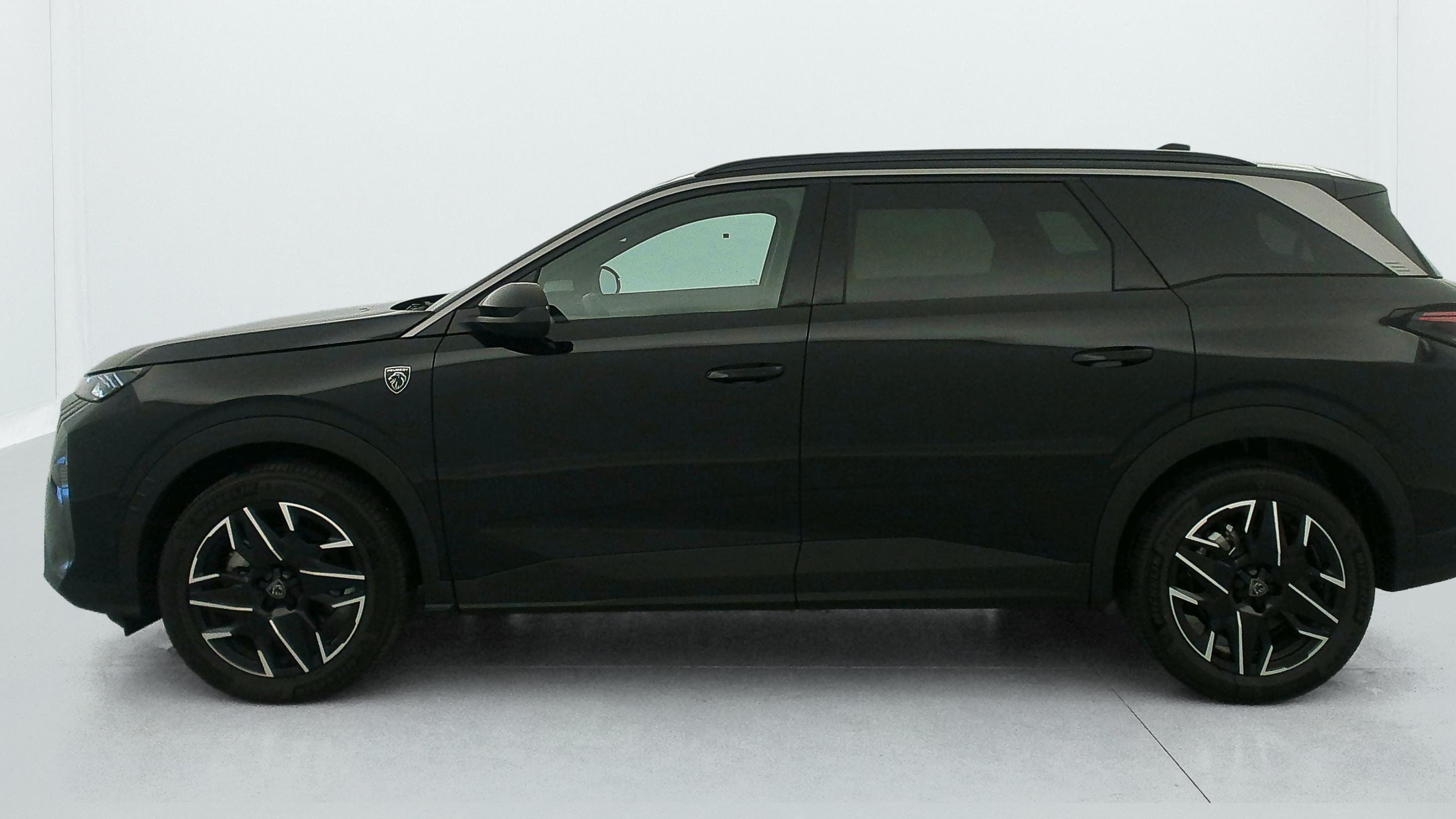 Peugeot 5008 HYBRID 145CH E-DCS6 GT