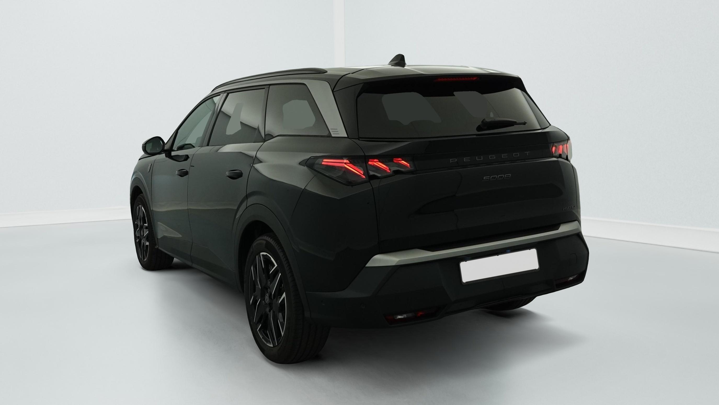 Peugeot 5008 HYBRID 145CH E-DCS6 GT