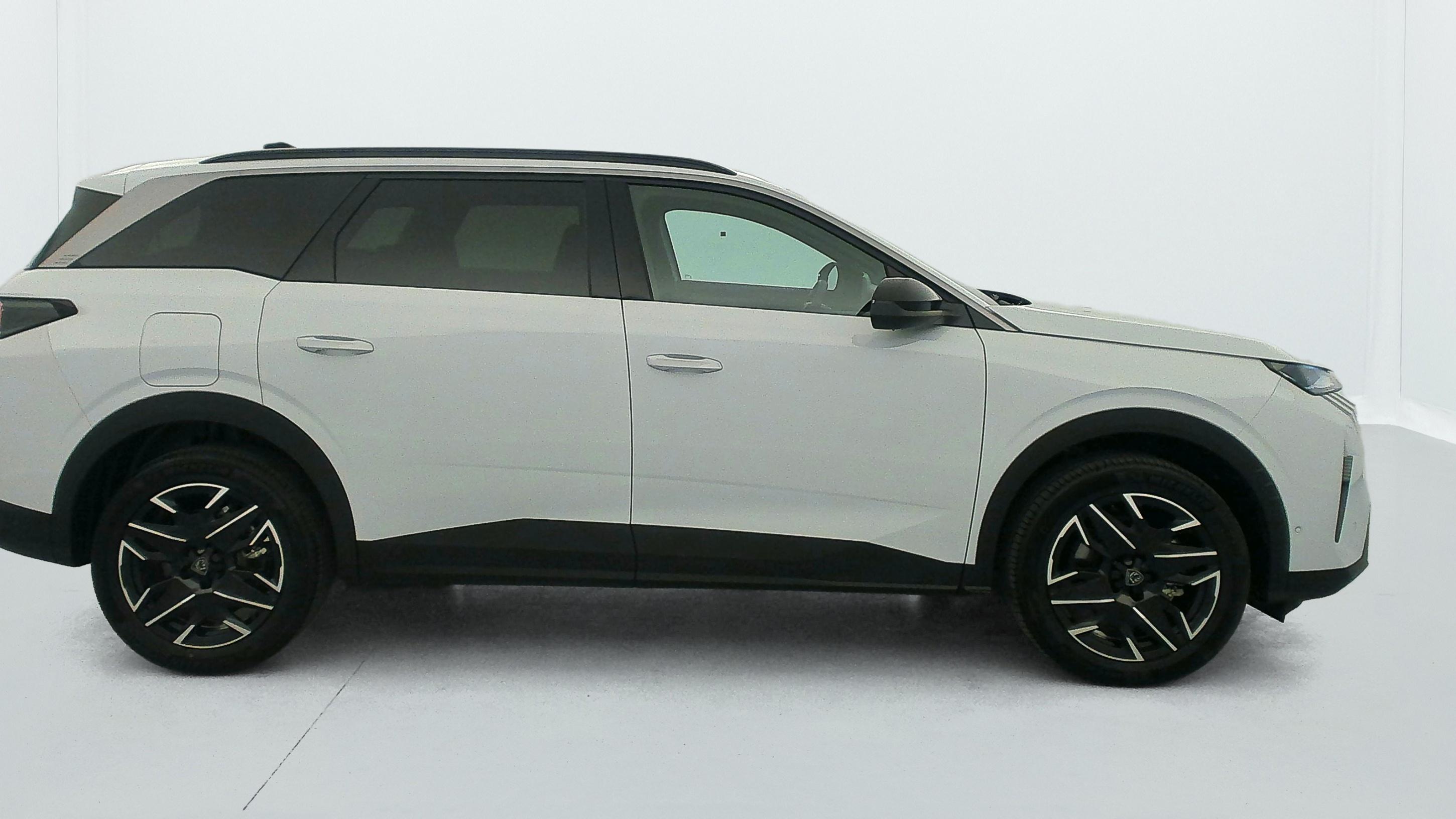 Peugeot 5008 HYBRID 145 CH E-DCS6 ALLURE