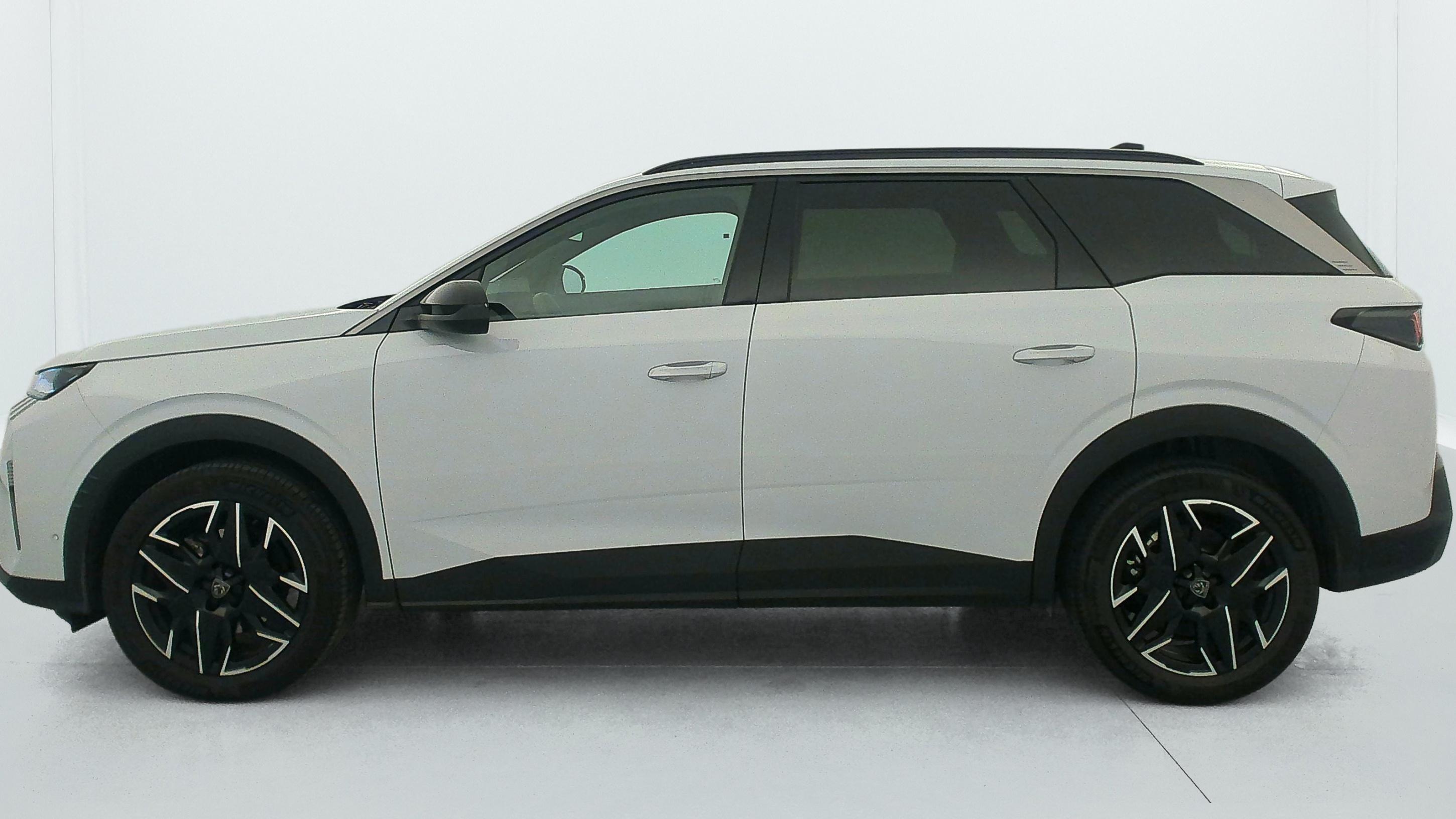 Peugeot 5008 HYBRID 145 CH E-DCS6 ALLURE