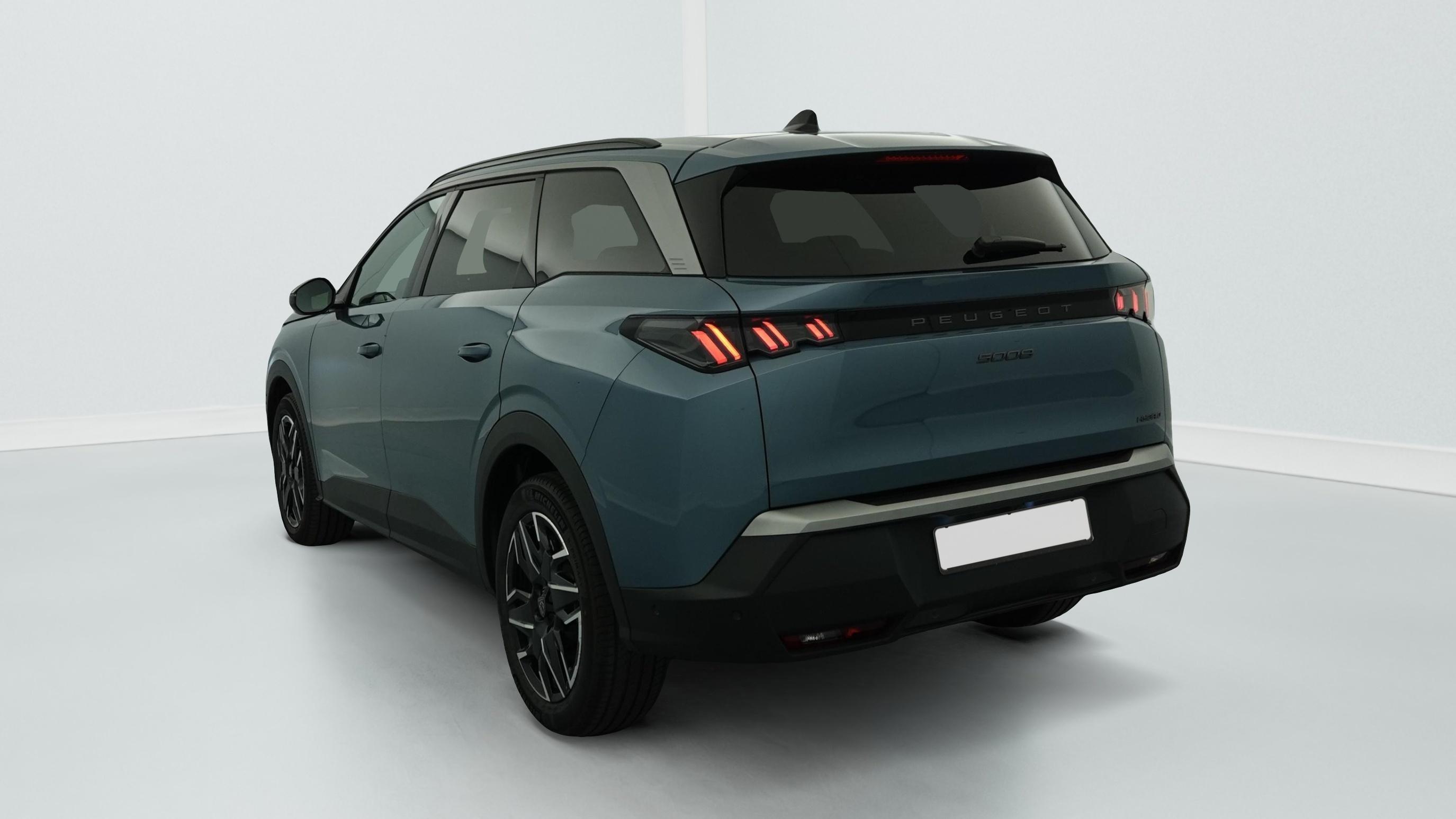 Peugeot 5008 HYBRID 145 CH E-DCS6 ALLURE