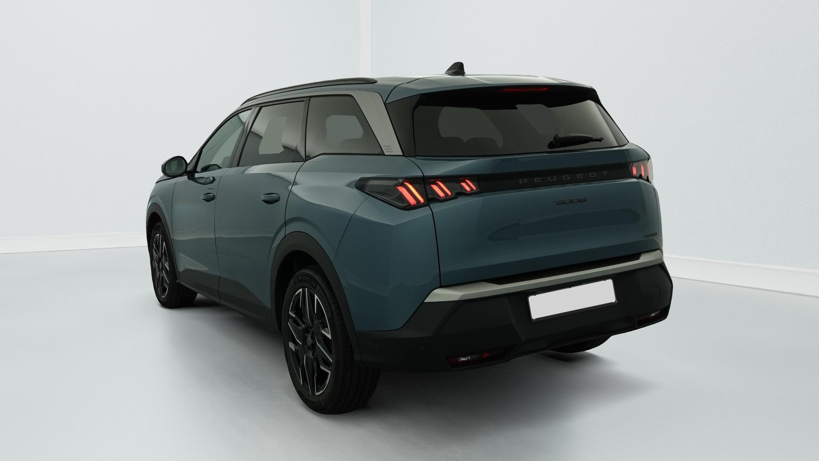 Peugeot 5008 HYBRID 145 CH E-DCS6 ALLURE