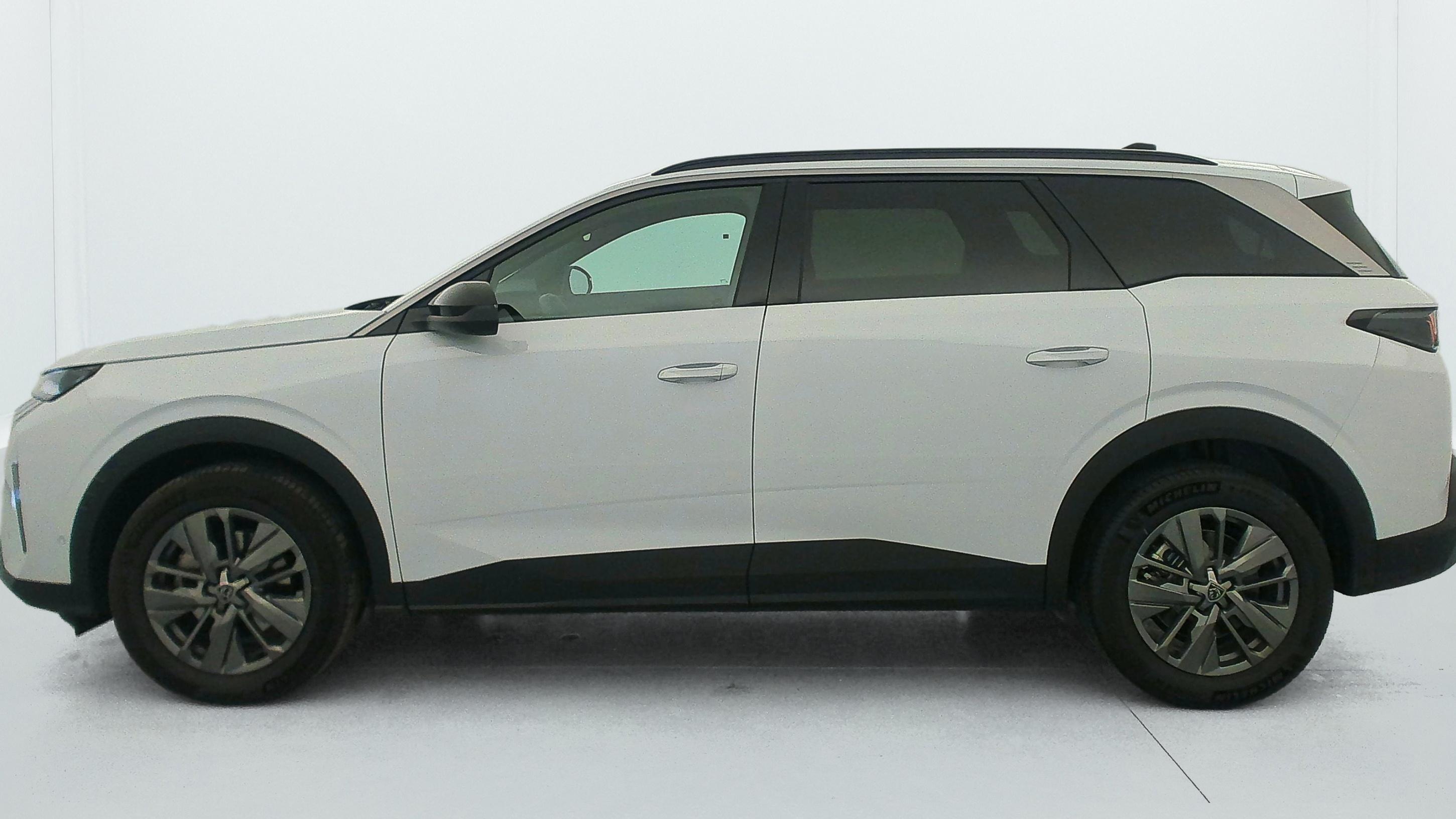 Peugeot 5008 HYBRID 145 CH E-DCS6 ALLURE