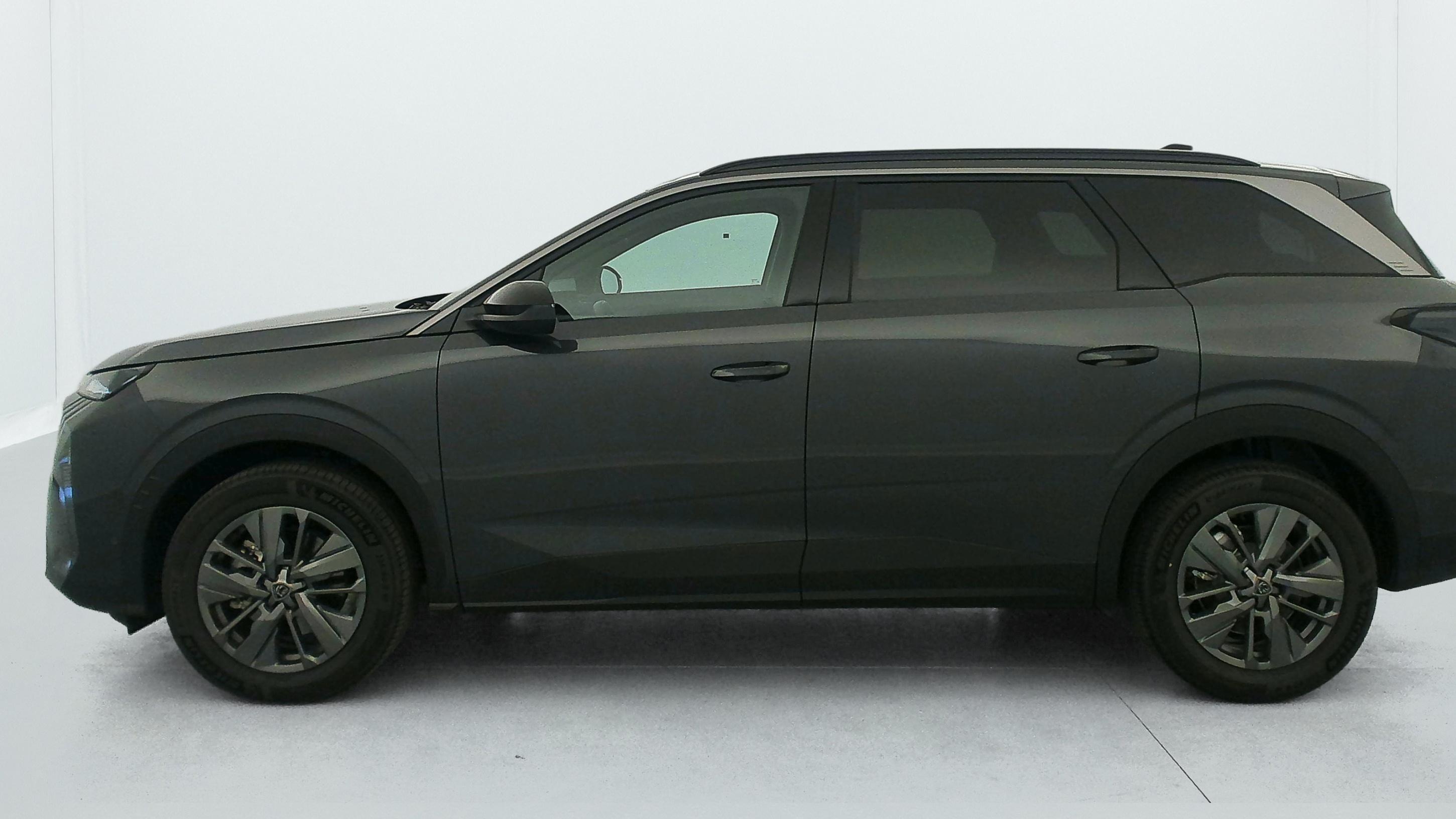 Peugeot 5008 HYBRID 145 CH E-DCS6 ALLURE