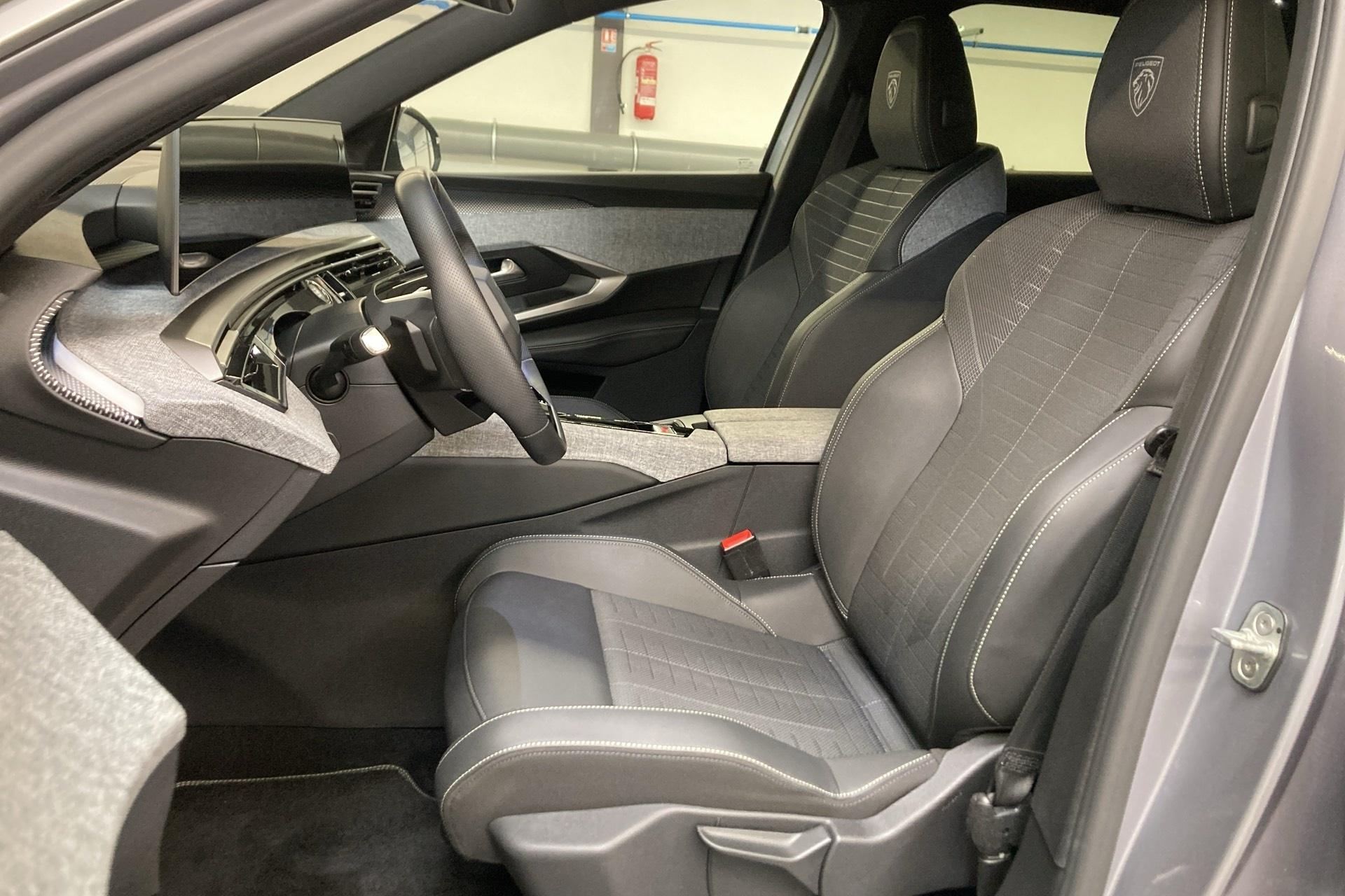 Peugeot 3008 Hybrid 145 e-DCS6 GT