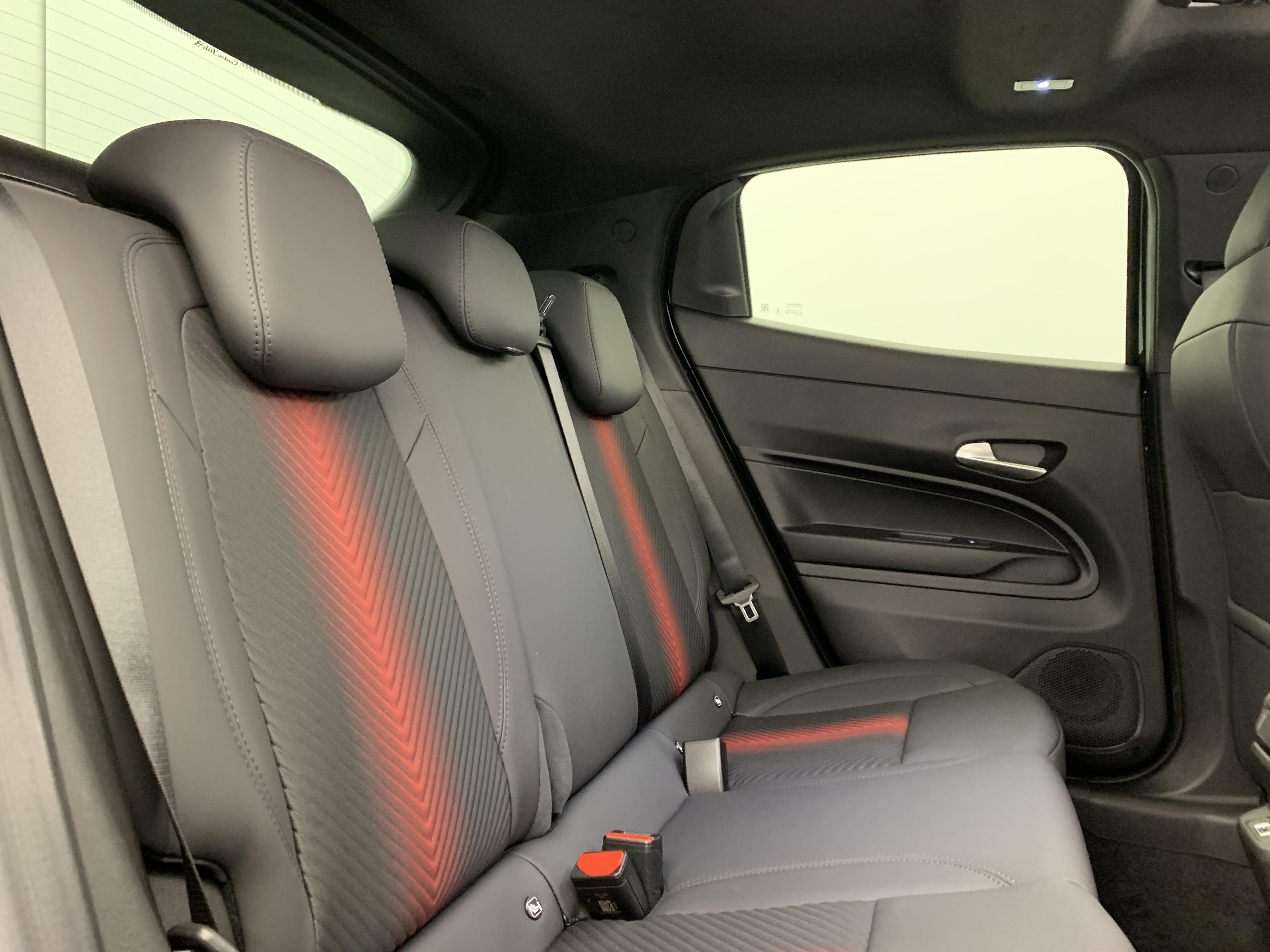 alfa romeo Junior 1.2 Ibrida 145 ch e-DCT6 Q4 Ti