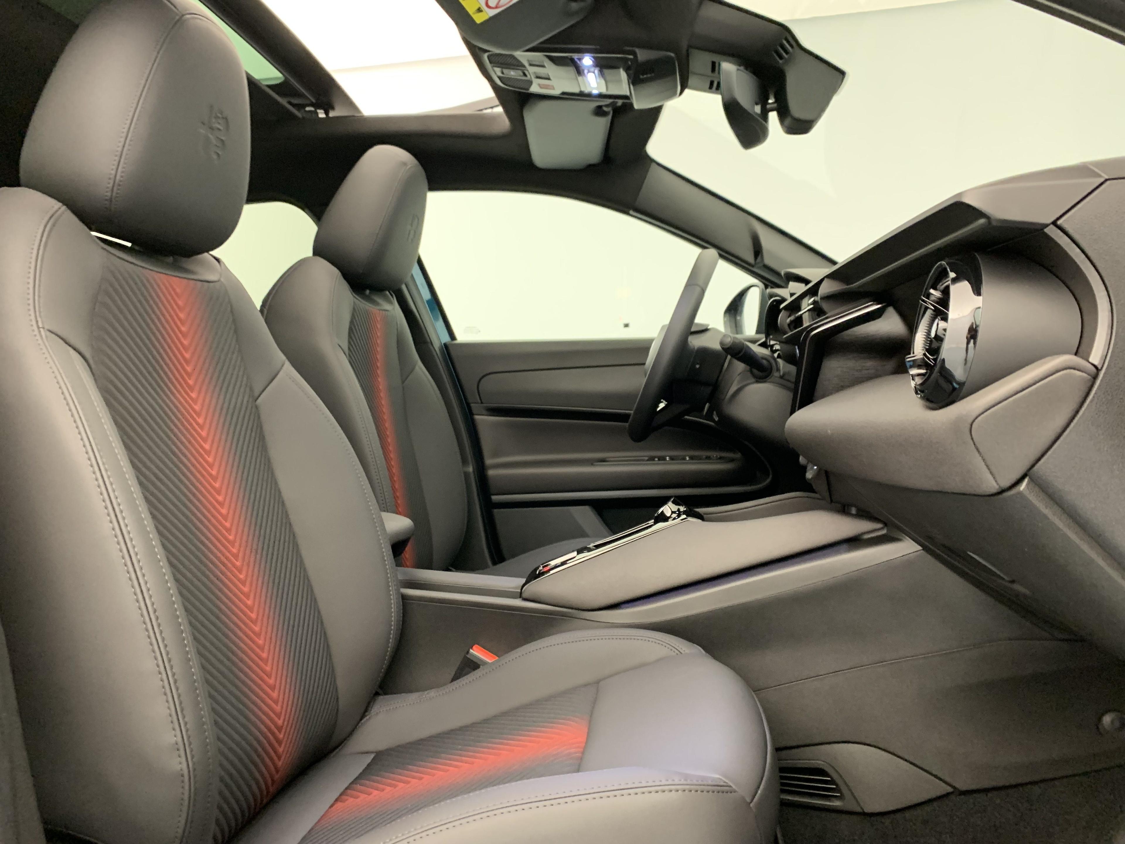 alfa romeo Junior 1.2 Ibrida 145 ch e-DCT6 Q4 Ti