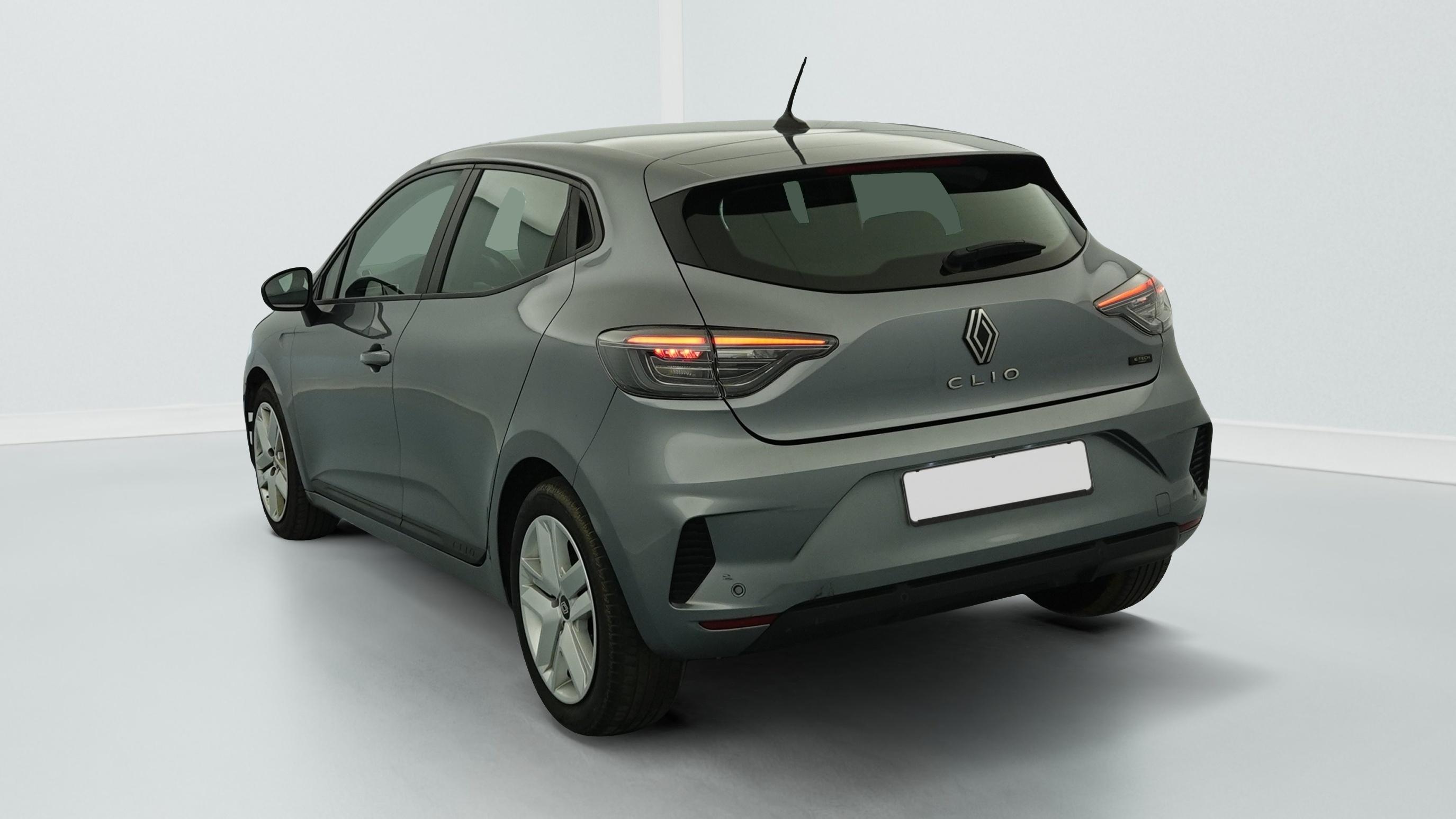 Renault CLIO V CLIO E-TECH FULL HYBRID 145 EVOLUTION