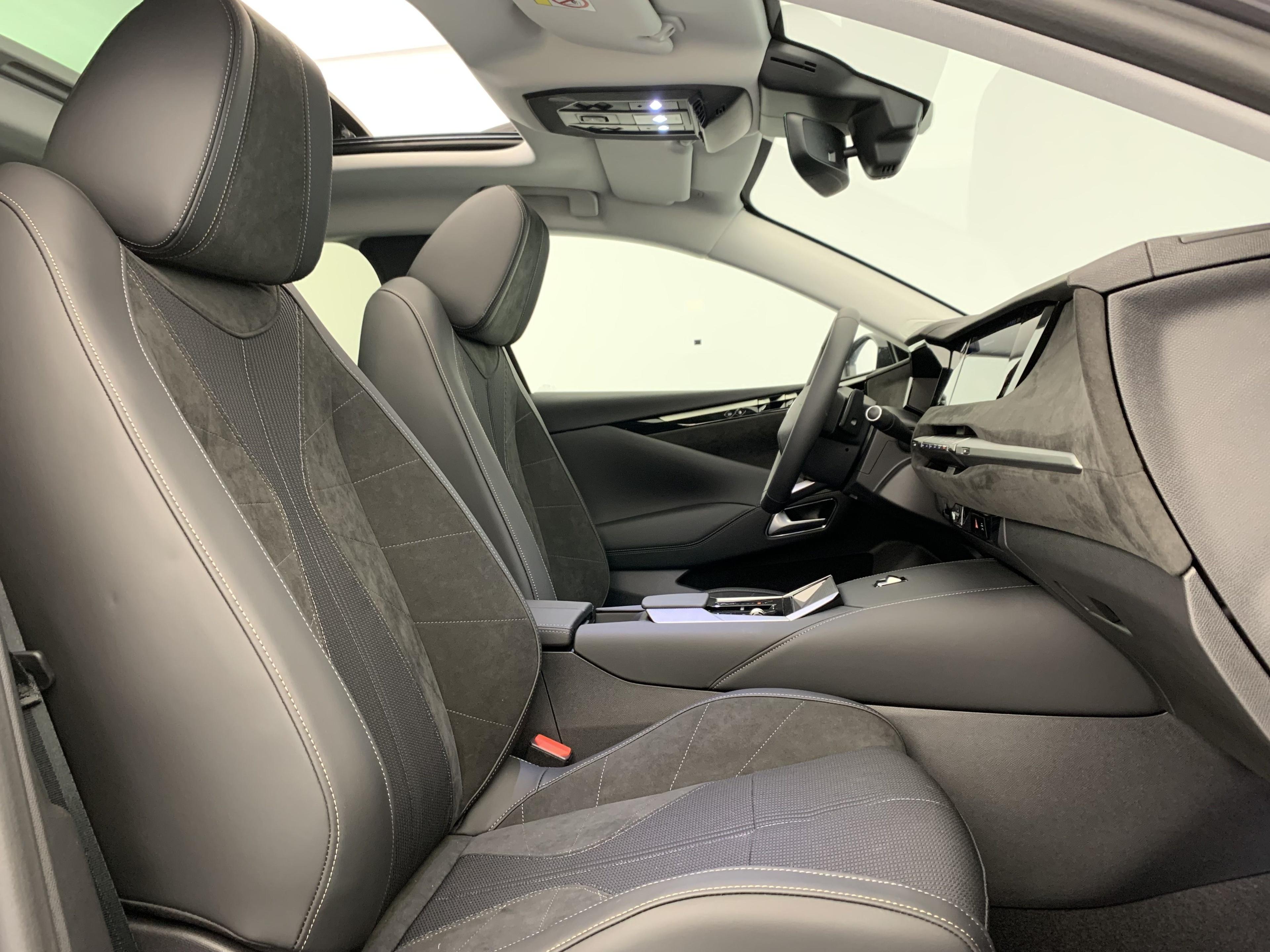 ds N°4 Hybride 145 e-DCT6 Etoile - Alcantara