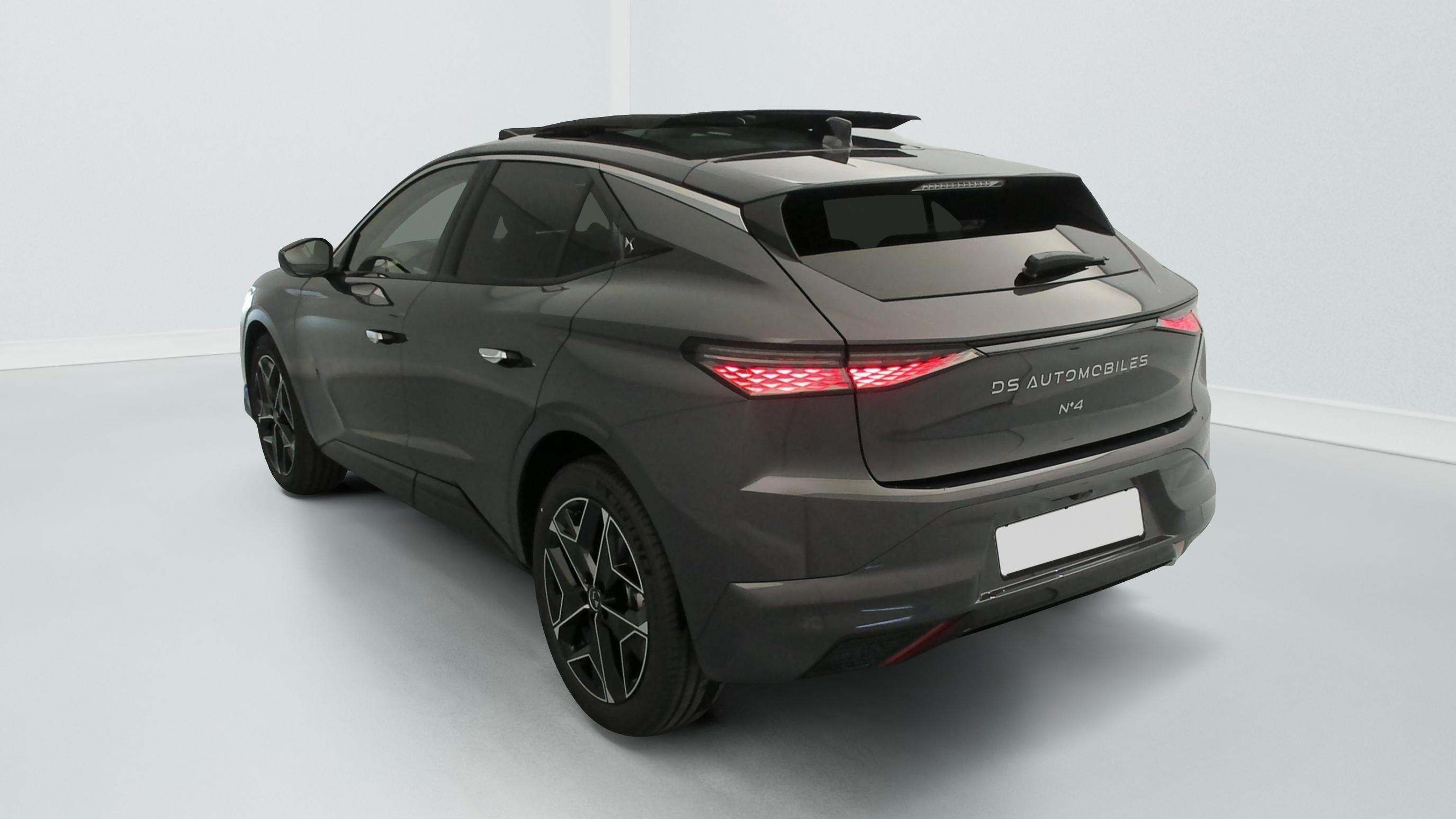 ds N°4 Hybride 145 e-DCT6 Etoile - Alcantara