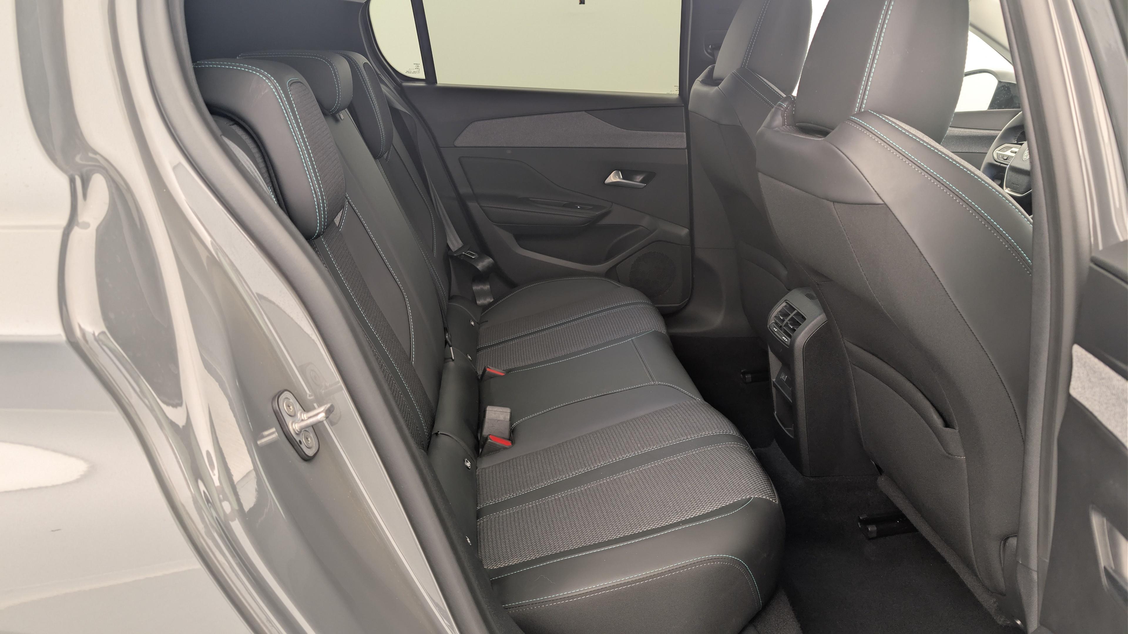Peugeot 308 Hybrid 145 e-DCS6 Allure