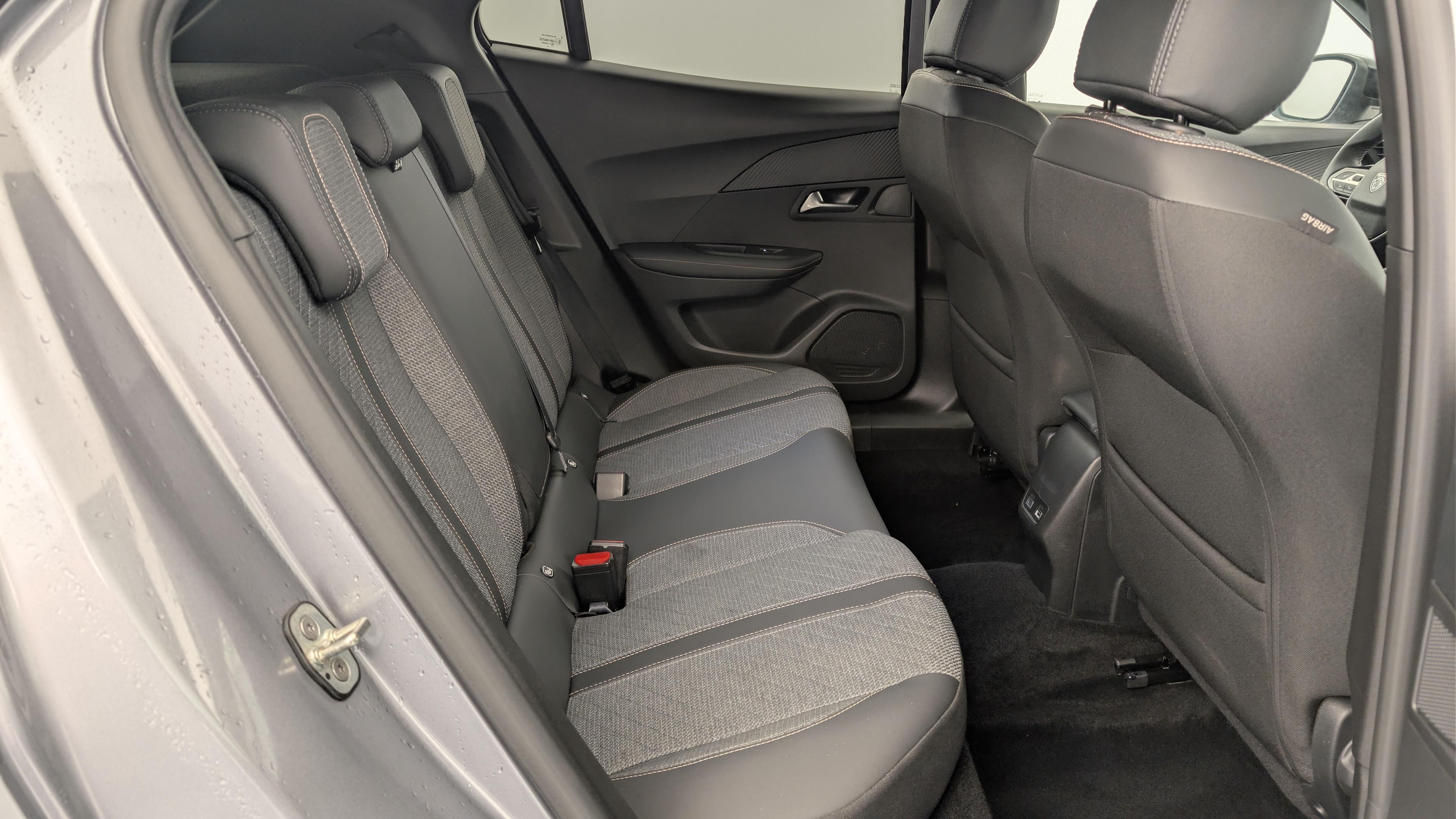 Peugeot 2008 ELECTRIQUE 50 kWh 136 ch Allure