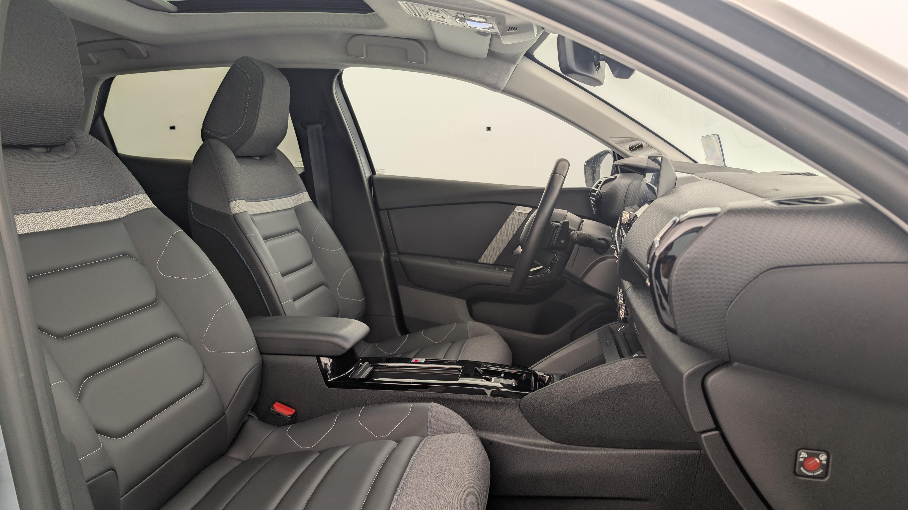 citroen C4 PureTech 130 EAT8 Max
