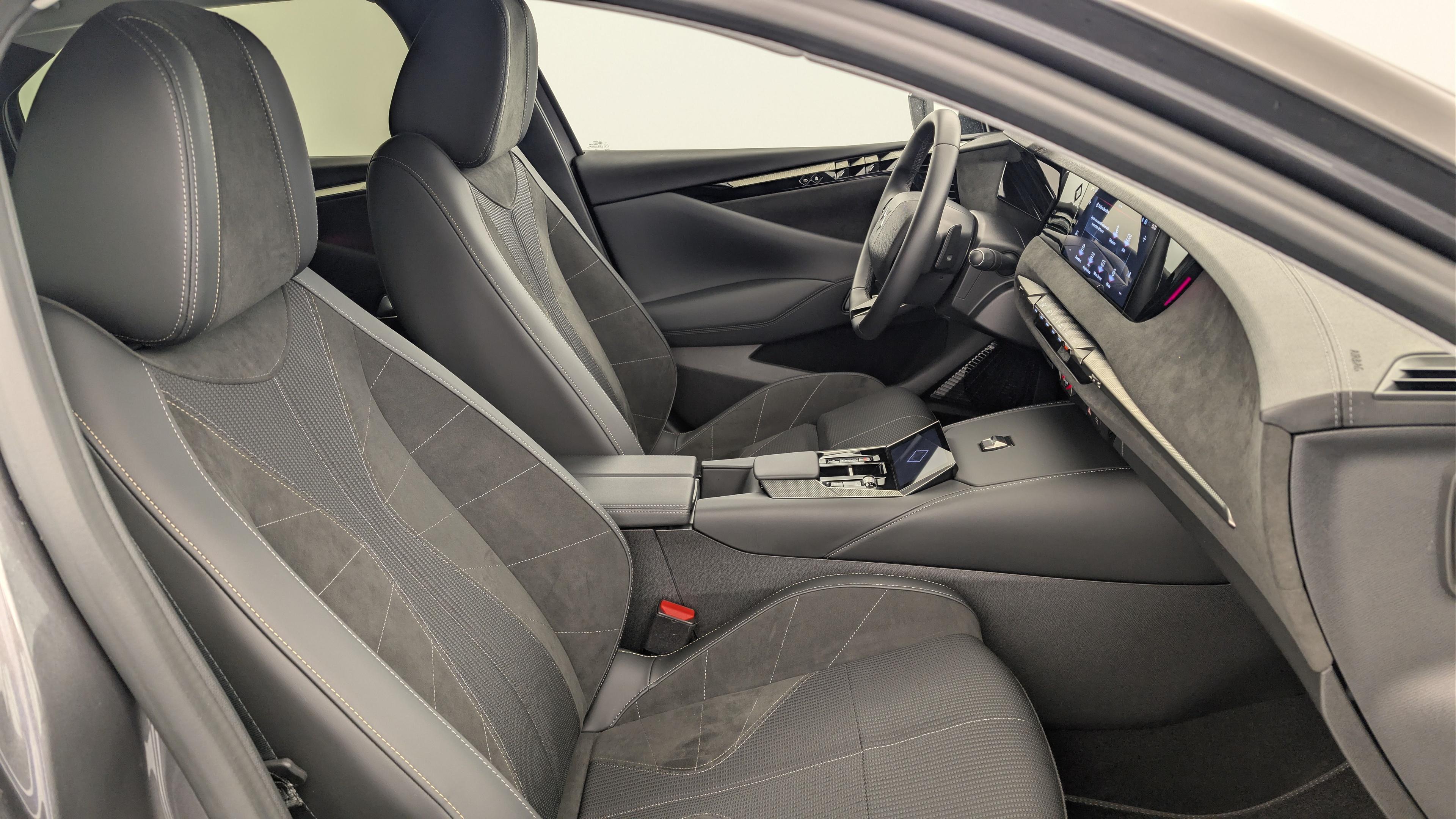 ds DS4 PureTech 130 EAT8 Etoile - Alcantara