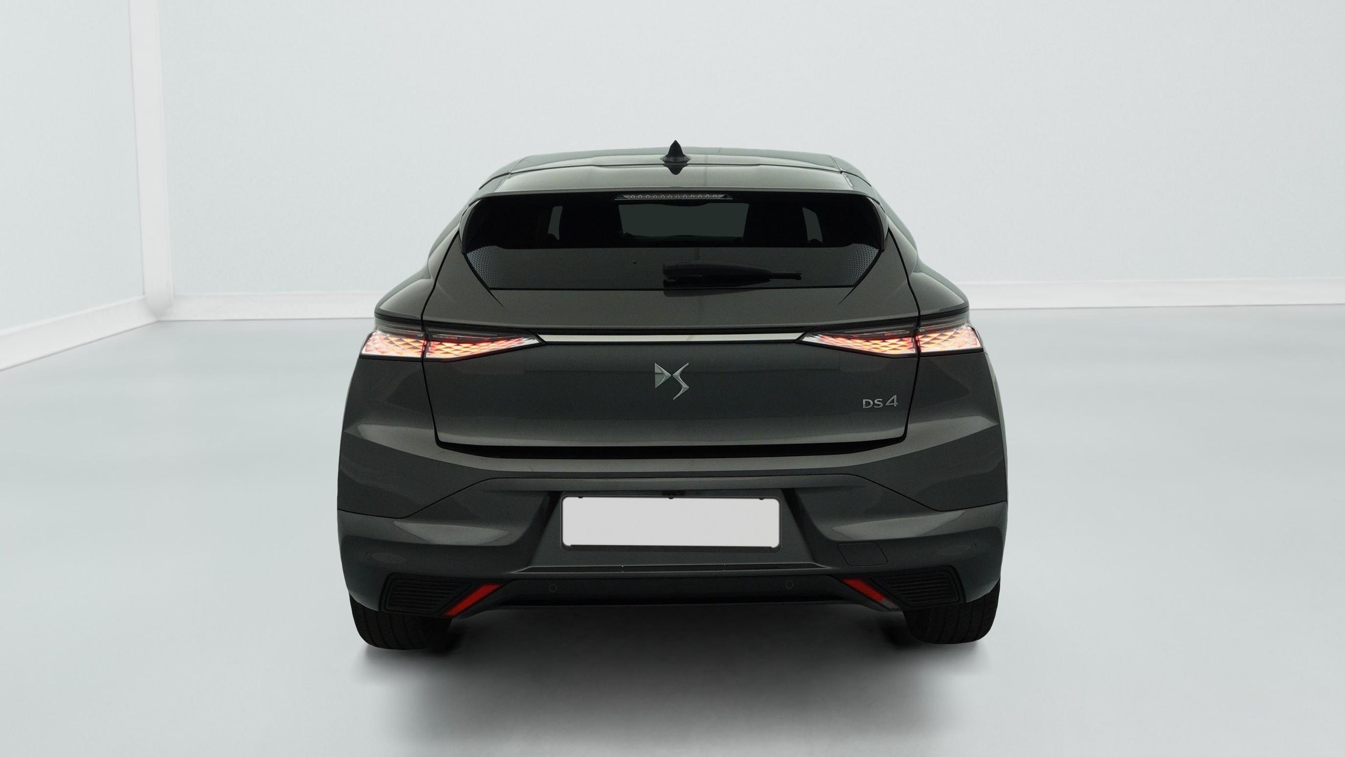 ds DS4 PureTech 130 EAT8 Etoile - Alcantara