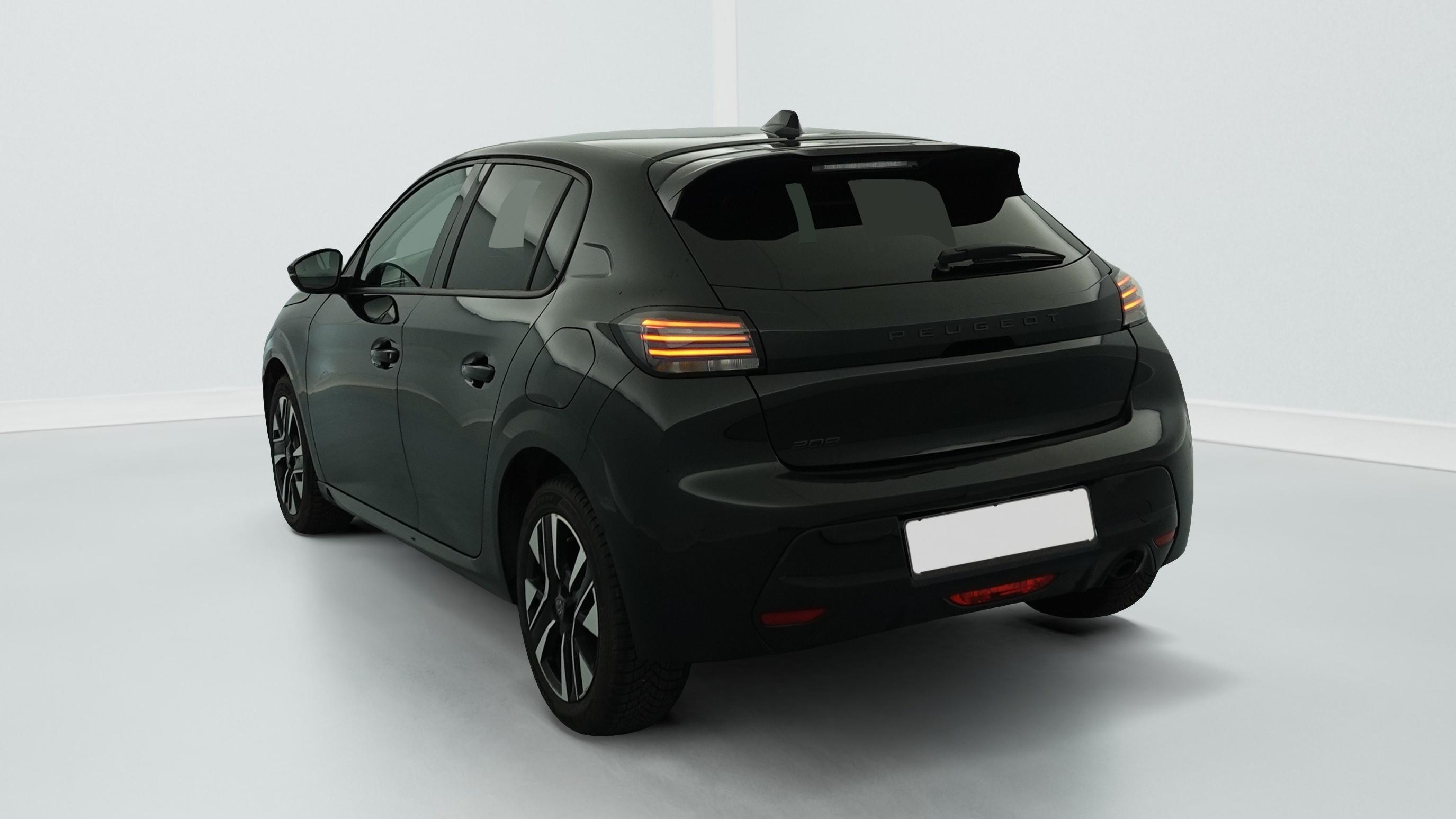 Peugeot 208 PureTech 100 S&S EAT8 Allure