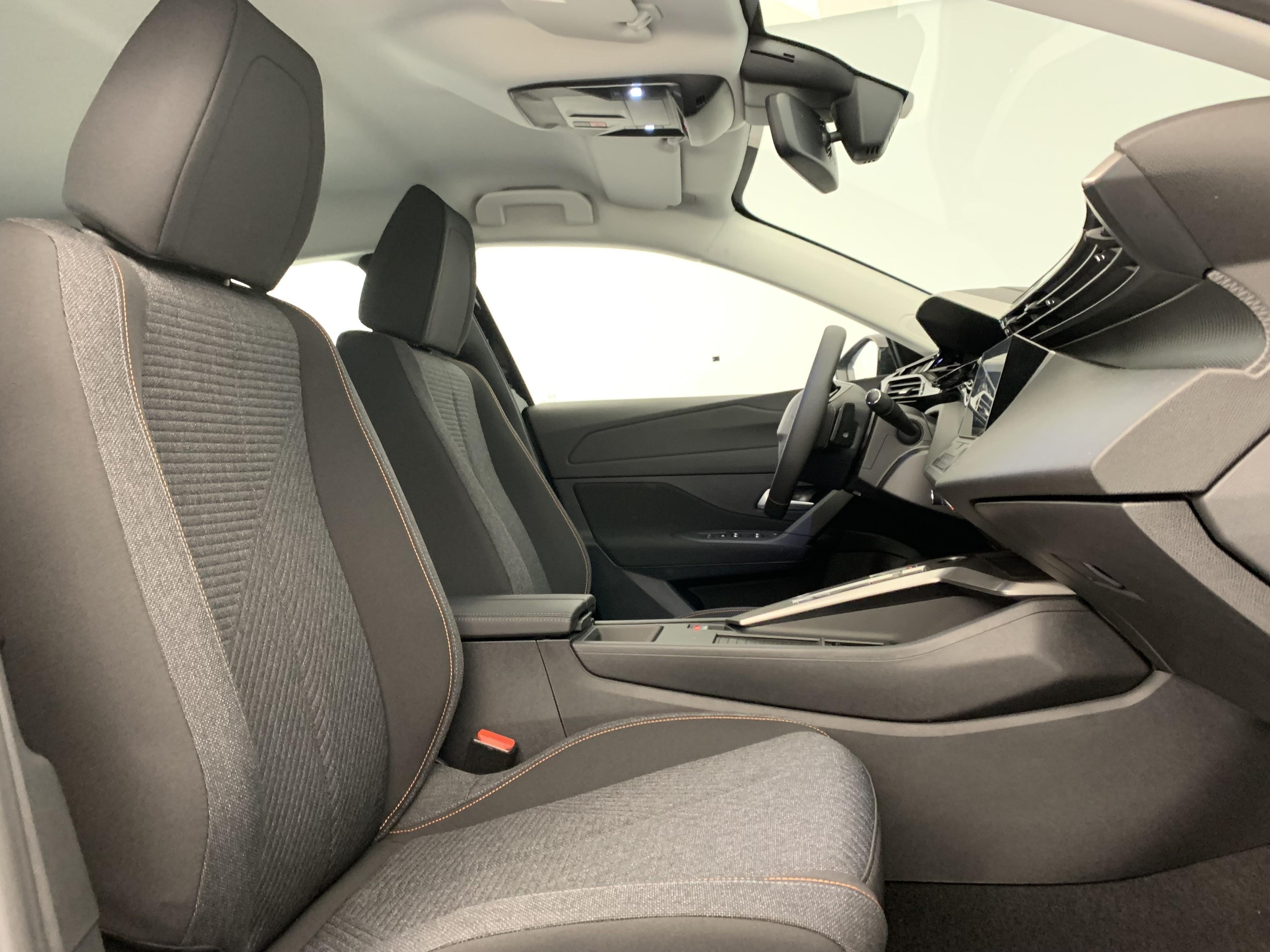 Peugeot 308 NOUVELLE BLUEHDI 130CH EAT8 STYLE