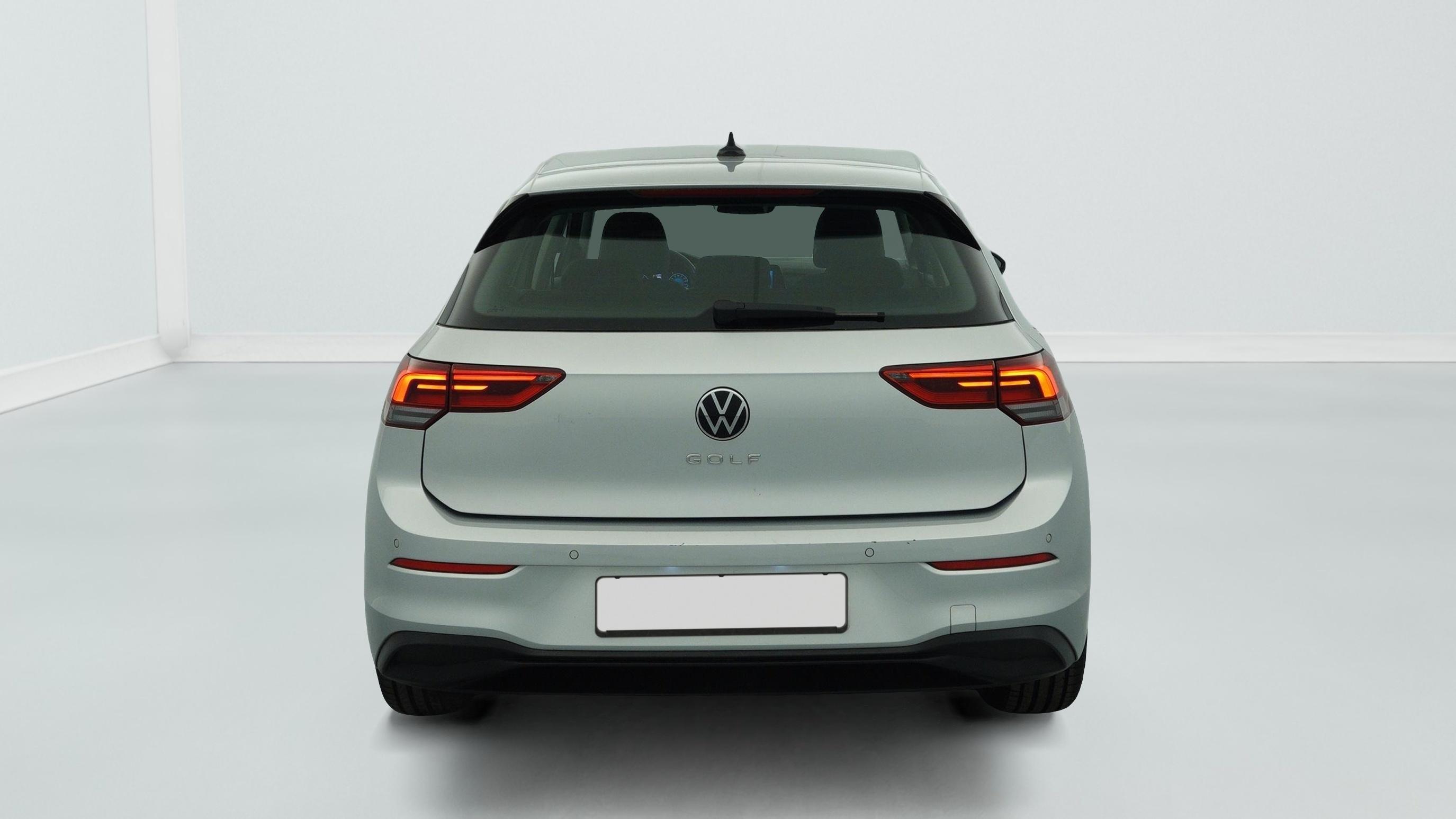 Volkswagen GOLF 8 1.5 TSI ACT OPF 130 BVM6 LIFE