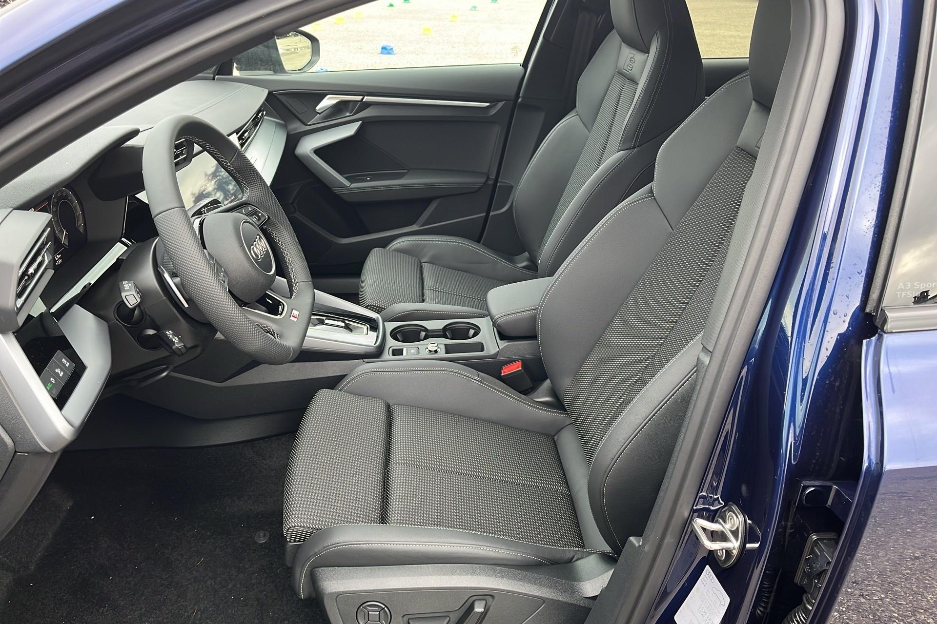 Audi A3 SPORTBACK NOUVELLE 45 TFSI E HYBRIDE RECHARGEABLE 272 S TRONIC 6 S LINE