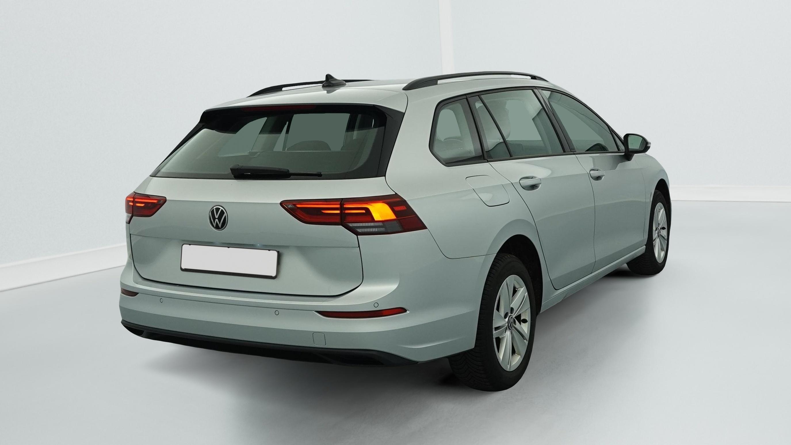 Volkswagen GOLF 8 SW 2.0 TDI SCR 115 BVM6 LIFE