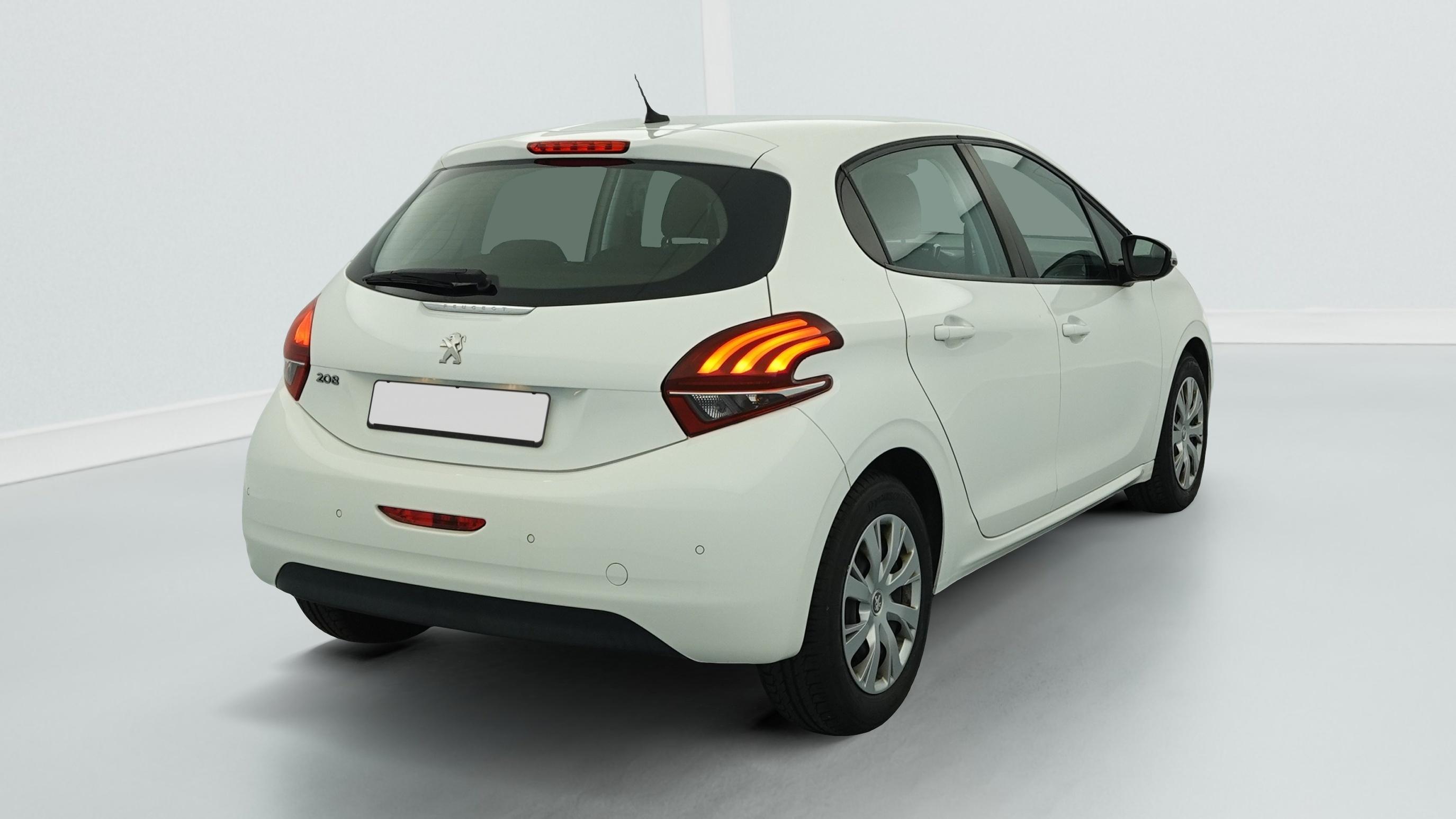 Peugeot 208 PURETECH 82CH S&S BVM5 ACTIVE BUSINESS